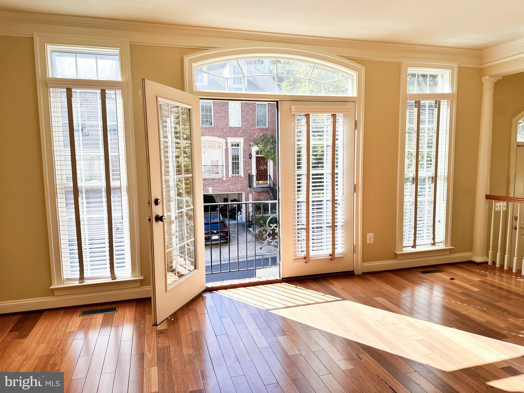 FAIRFAX PARK - Residential Lease