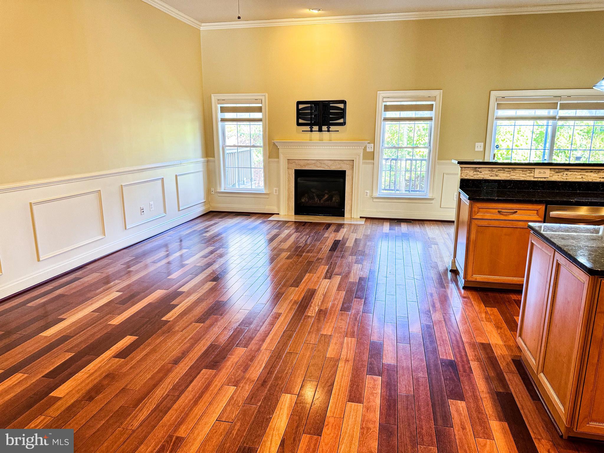 FAIRFAX PARK - Residential Lease