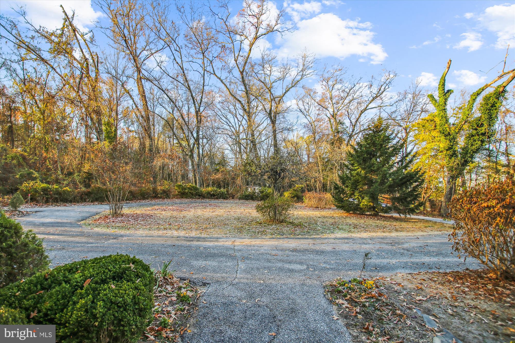 INDIAN LANDING - Residential