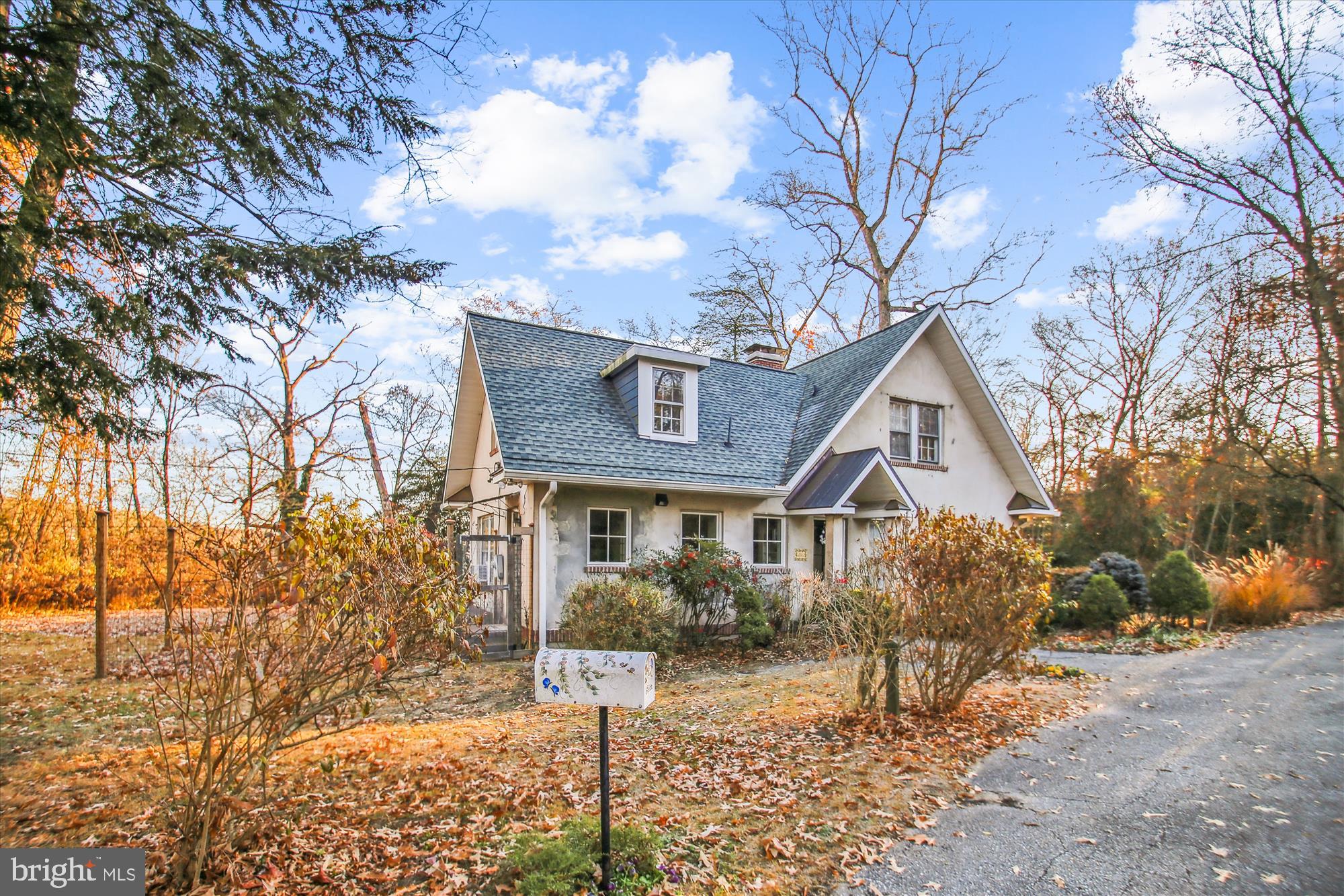 INDIAN LANDING - Residential