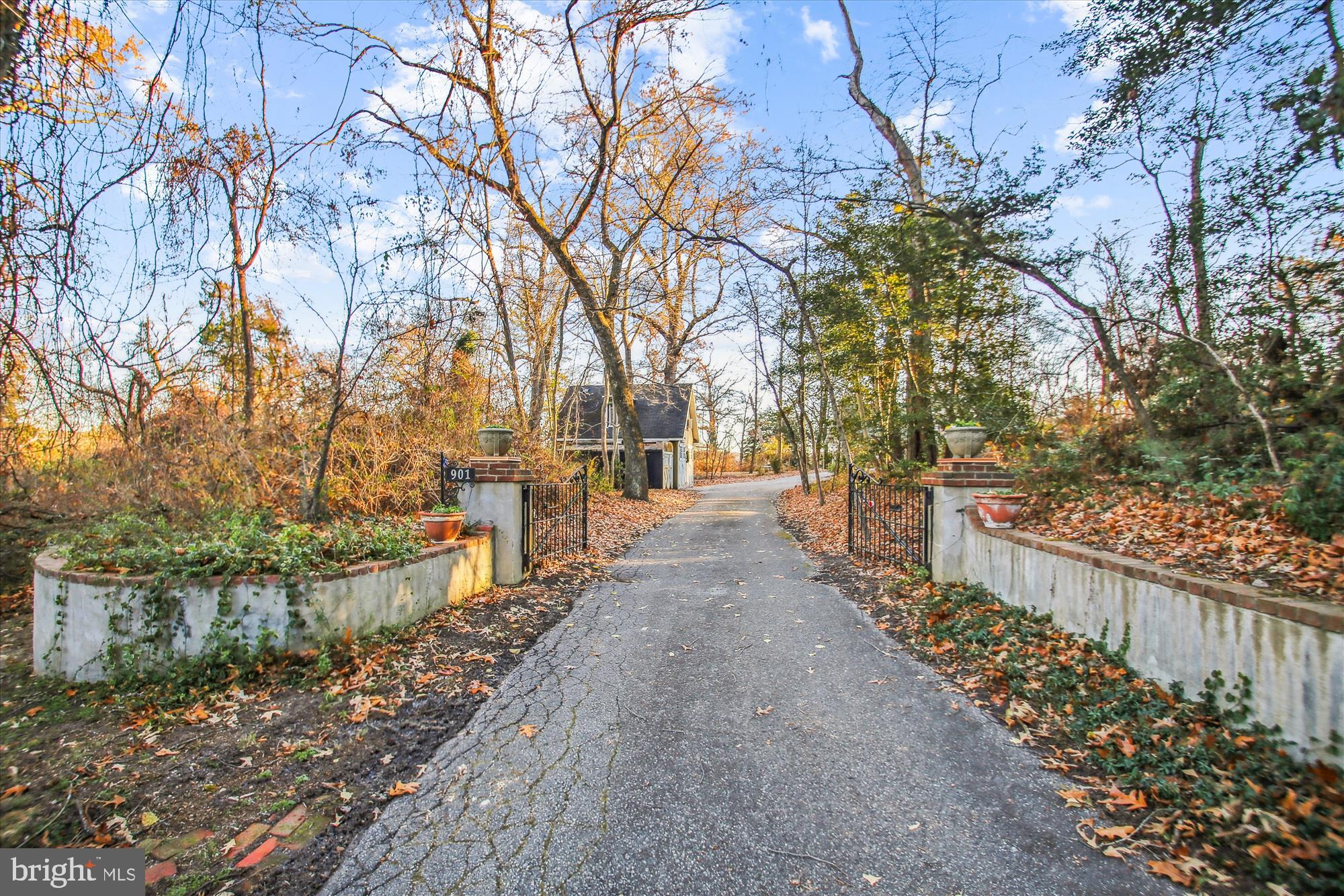 INDIAN LANDING - Residential