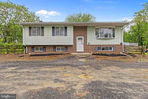 1604 Old New Windsor Road, New Windsor, MD MLS: MDCR2027346