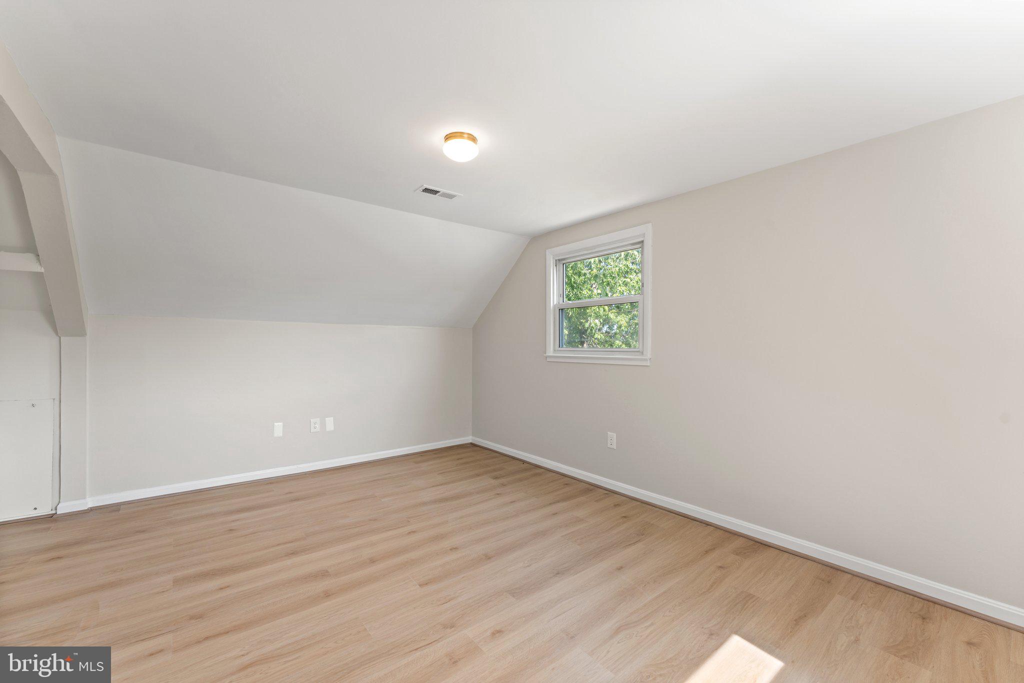 MARUMSCO HILLS - Residential