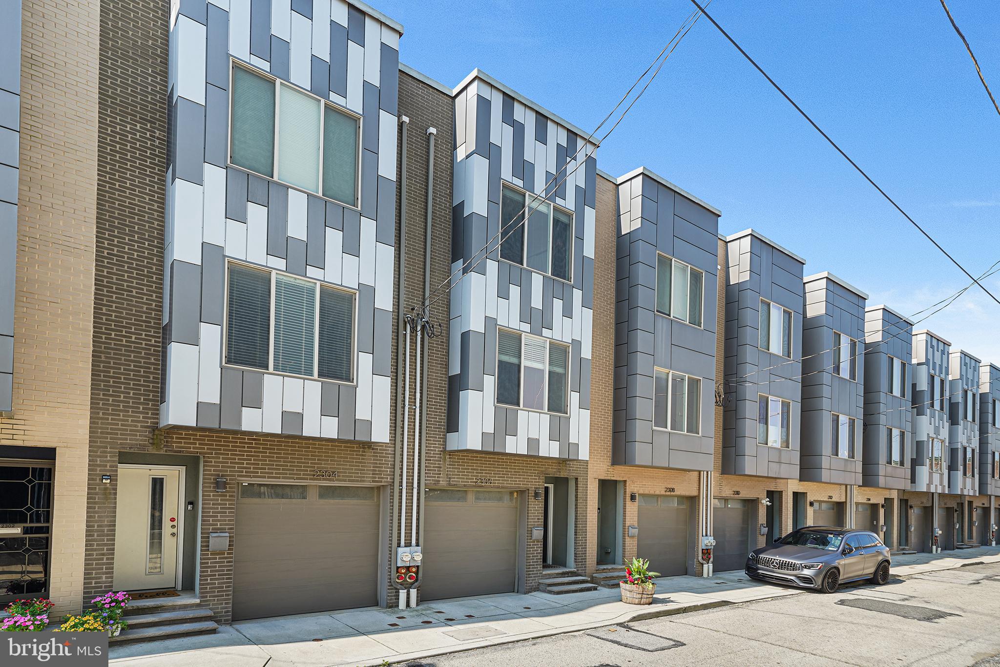 POINT BREEZE - Residential