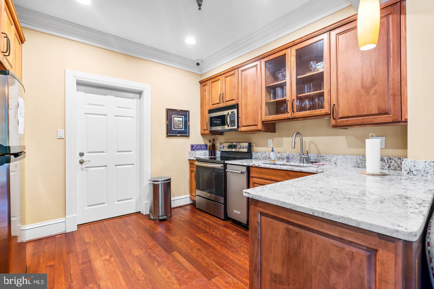 ENCLAVE AT ELLICOTT HILLS - Residential