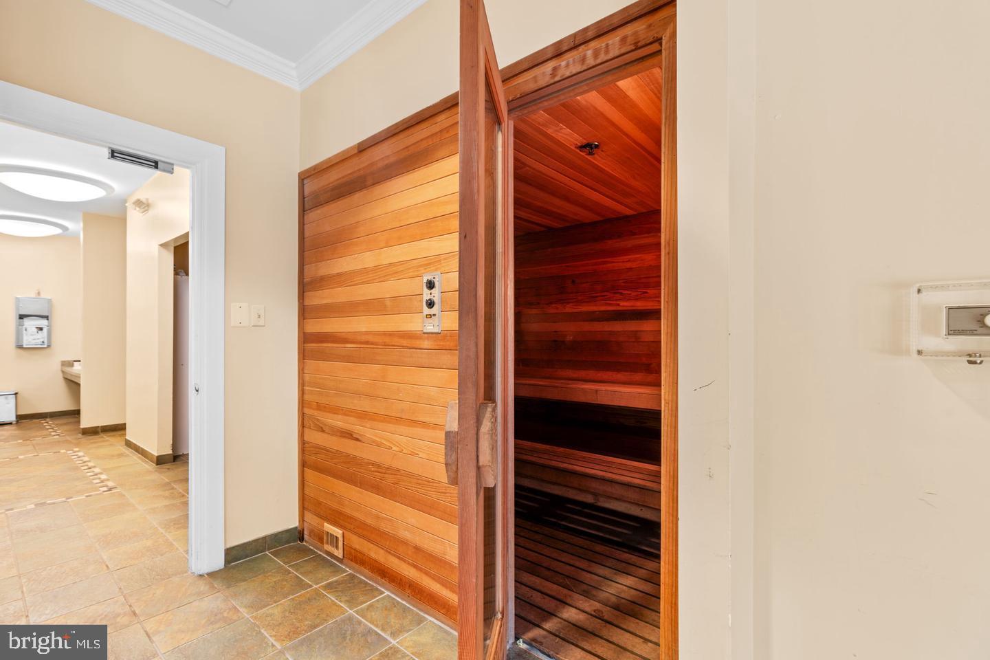 ENCLAVE AT ELLICOTT HILLS - Residential