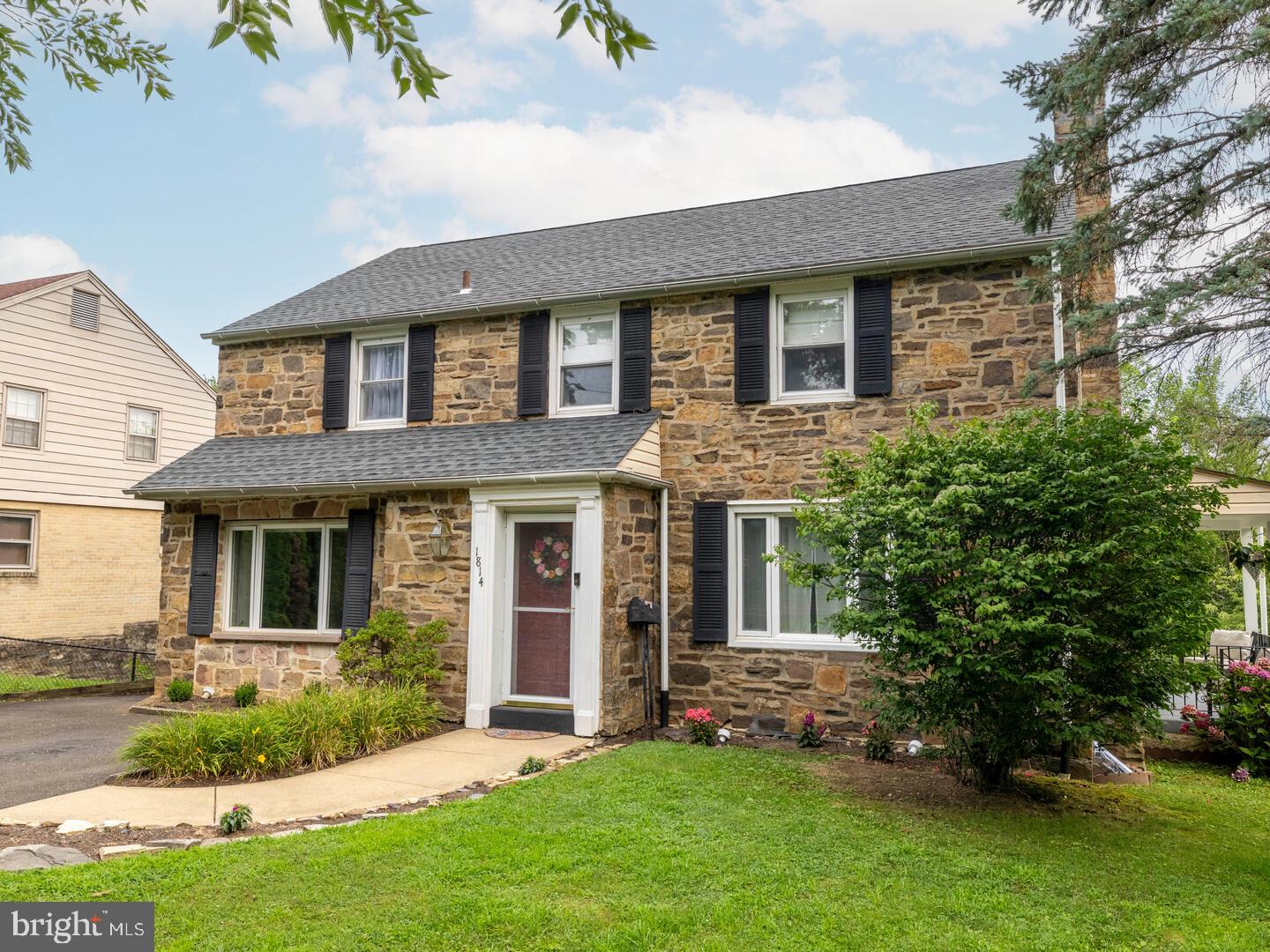 OVERLOOK HILLS - Residential