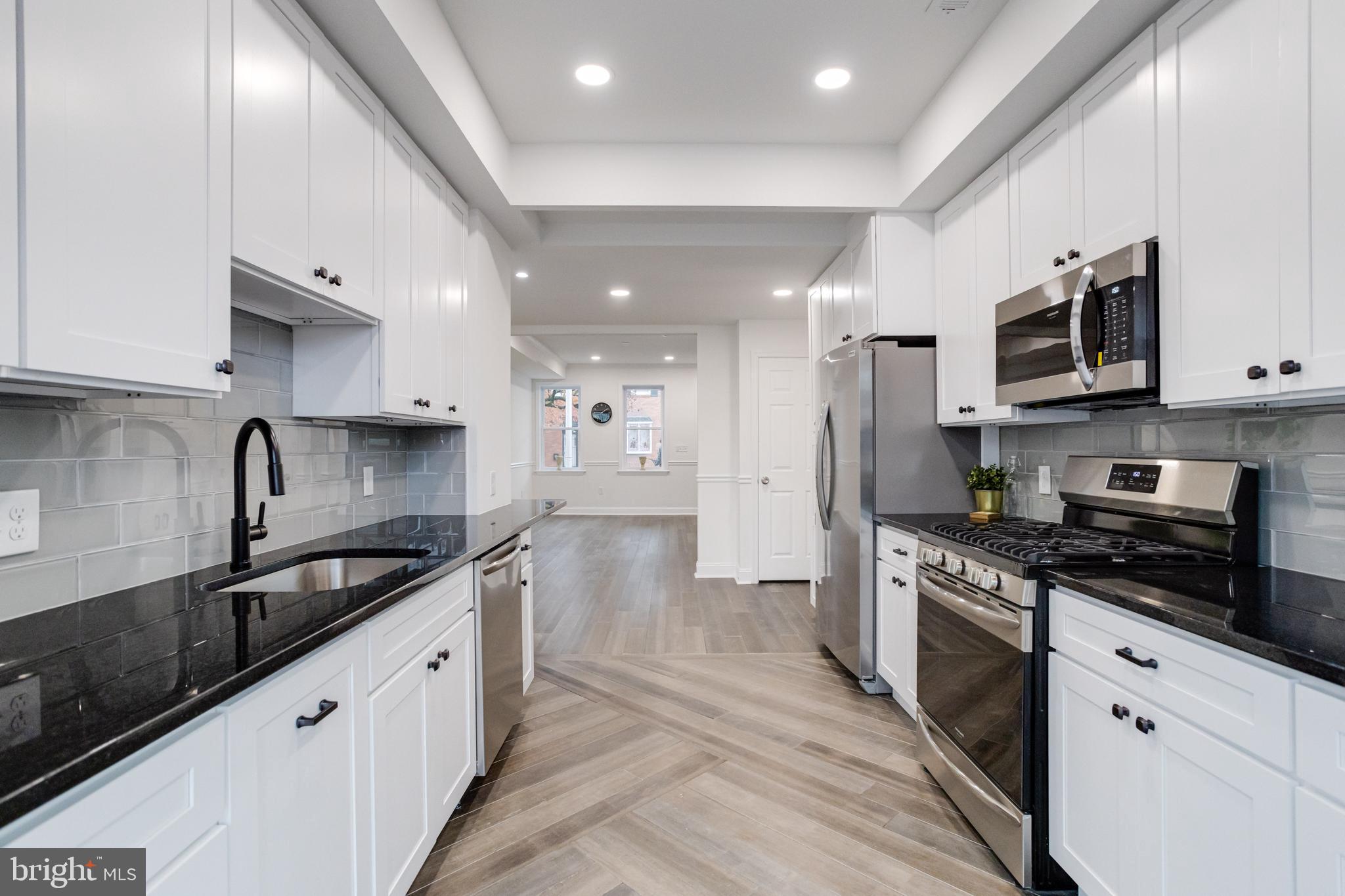 BREWERS HILL - Residential