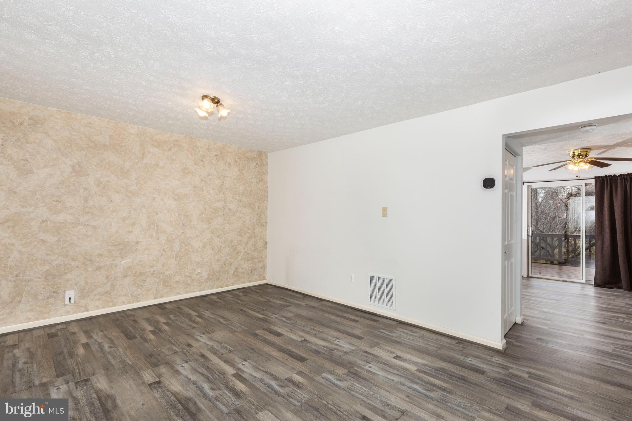 AVONDALE RUN - Residential