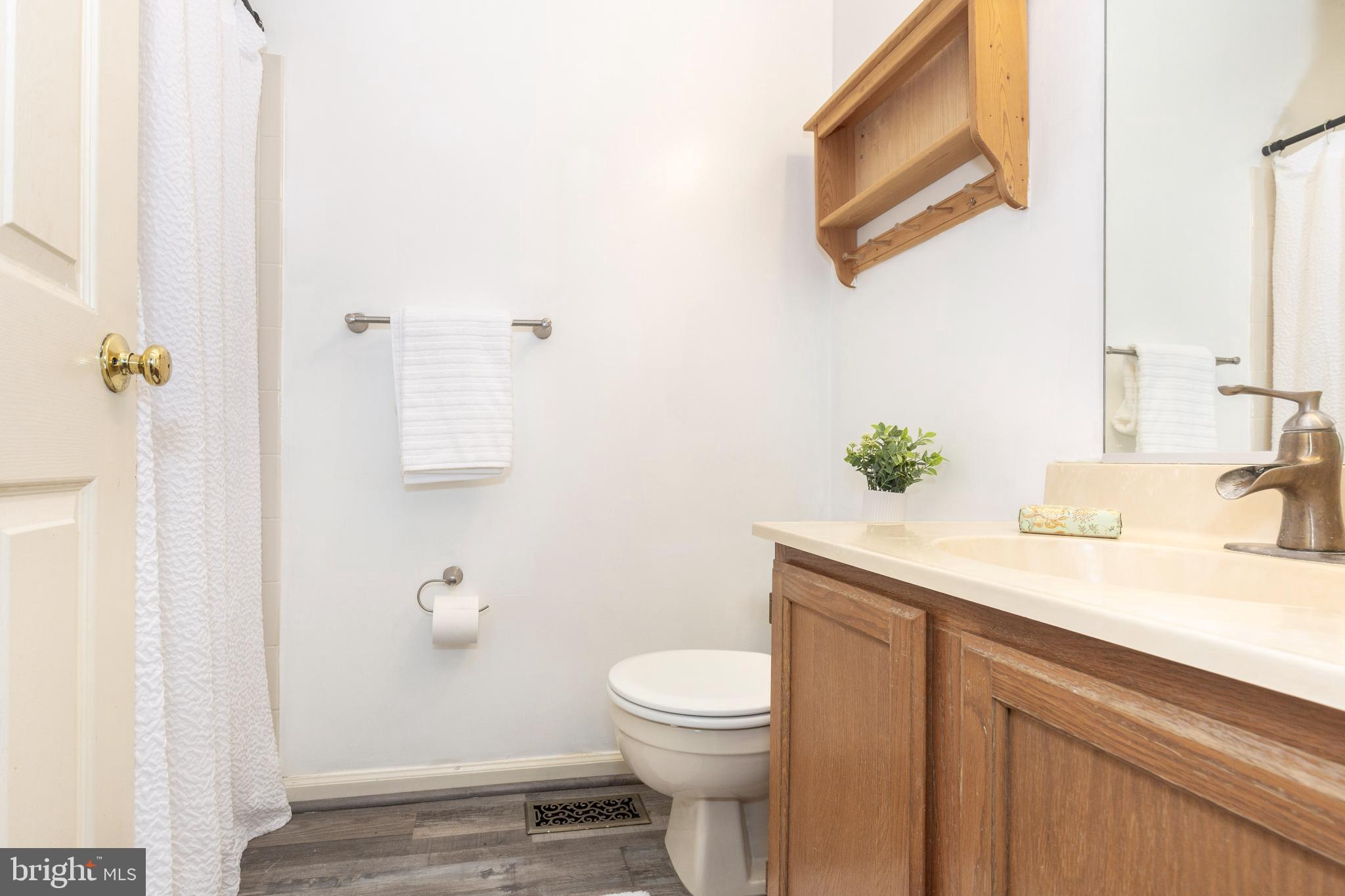 AVONDALE RUN - Residential