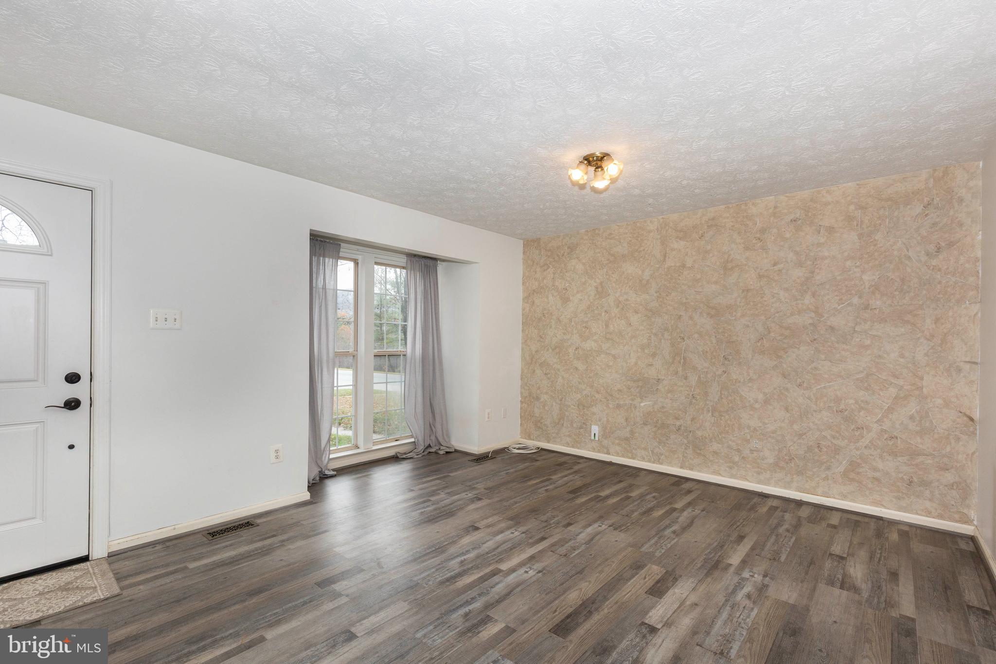 AVONDALE RUN - Residential