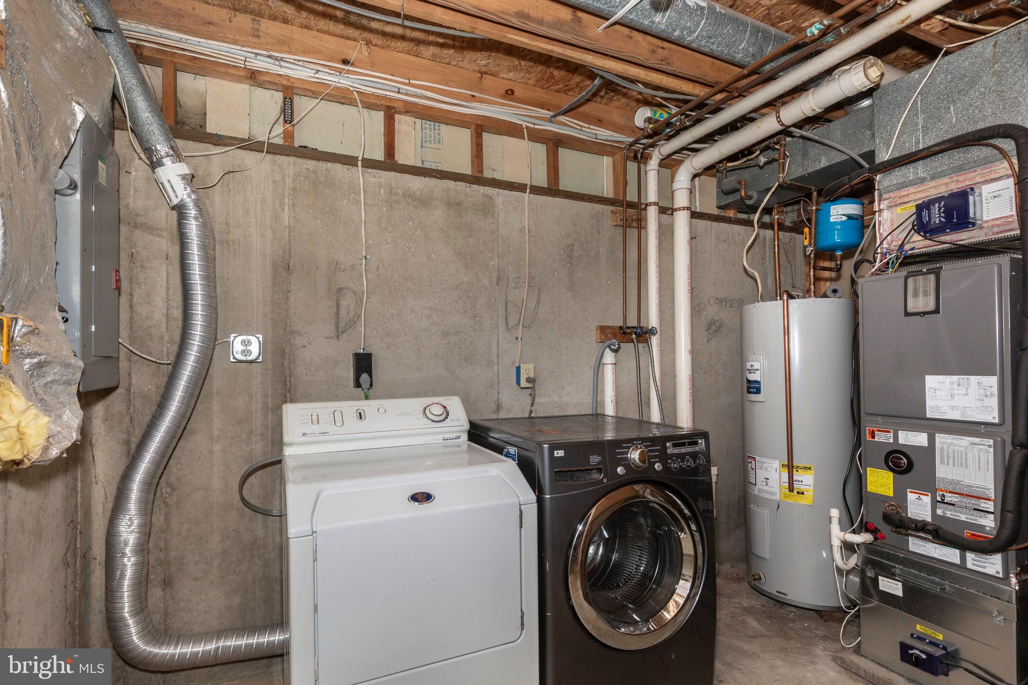 AVONDALE RUN - Residential