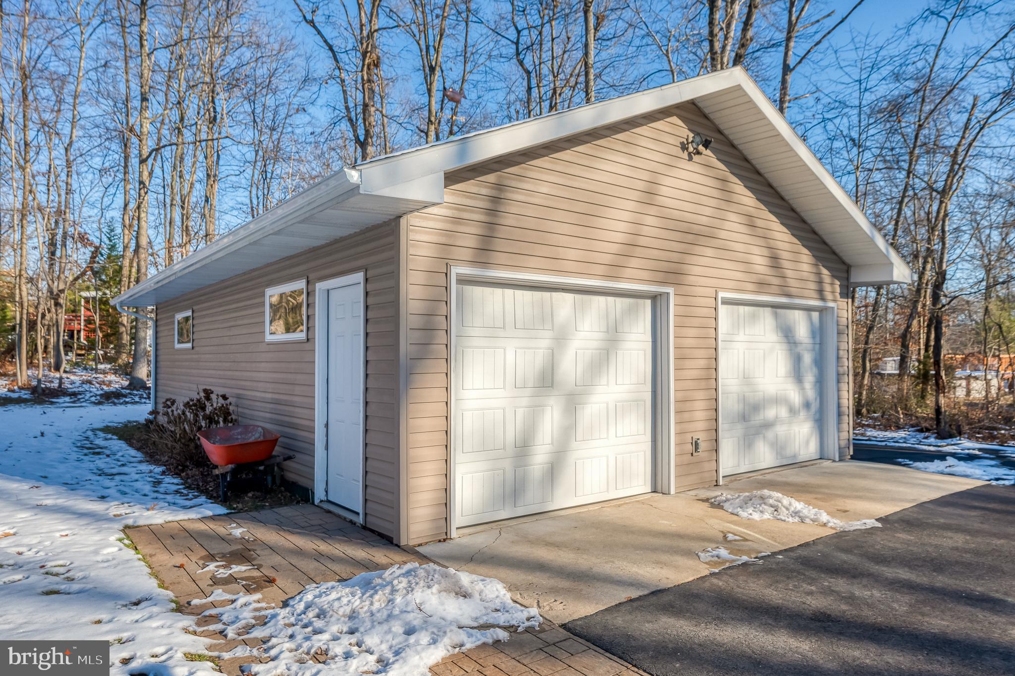 GREENSPRING HILLS - Residential