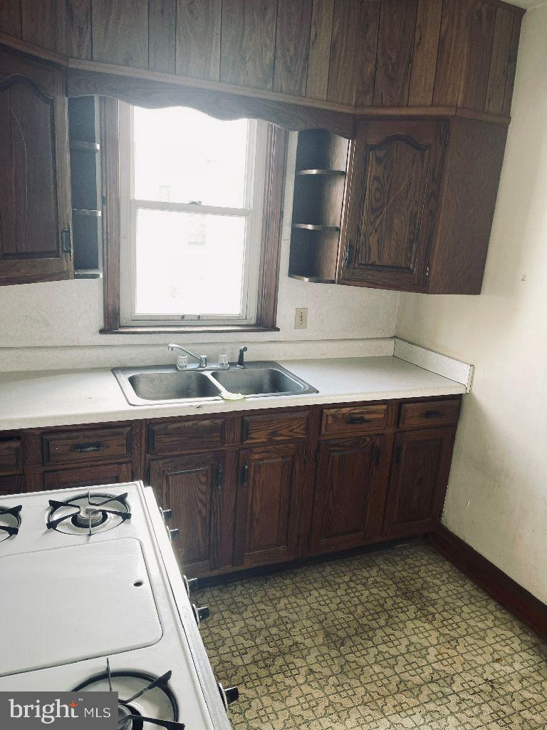 ROSEDALE - Residential