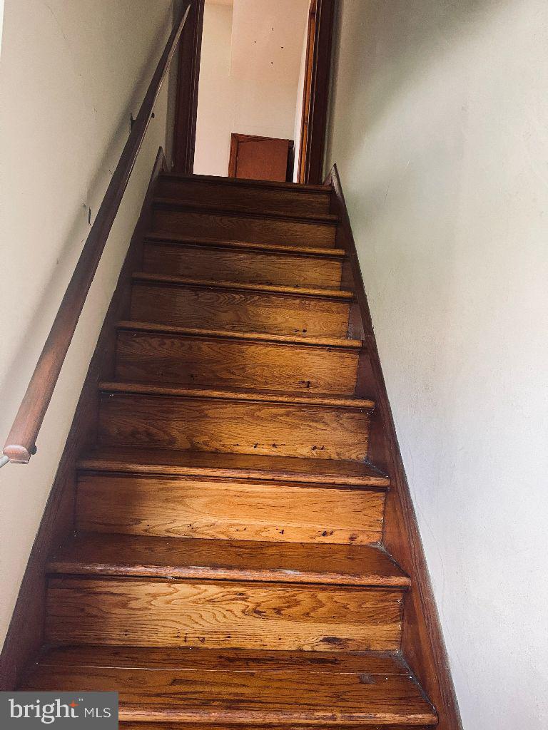 ROSEDALE - Residential