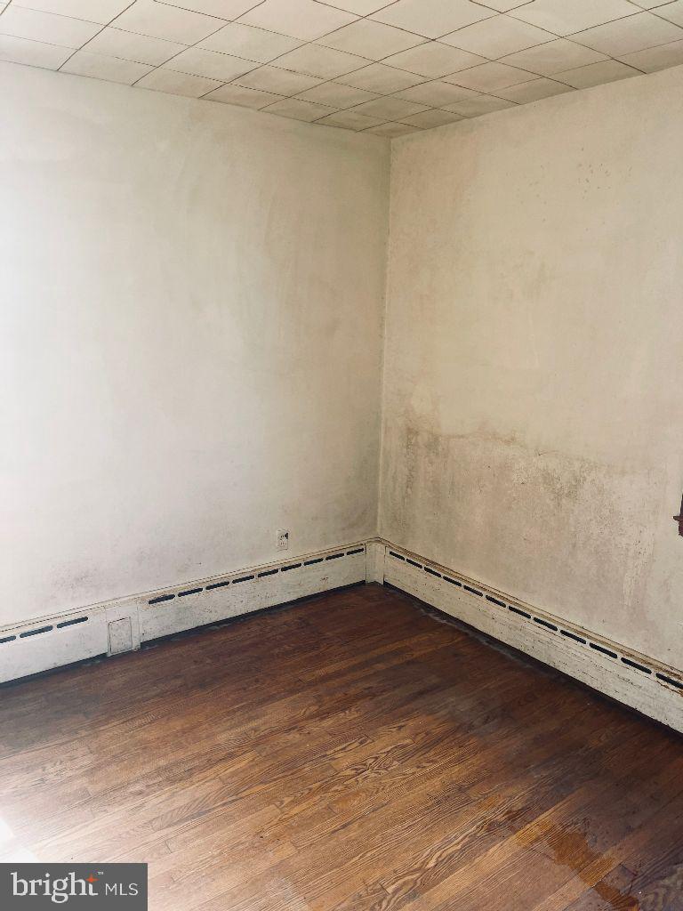 ROSEDALE - Residential