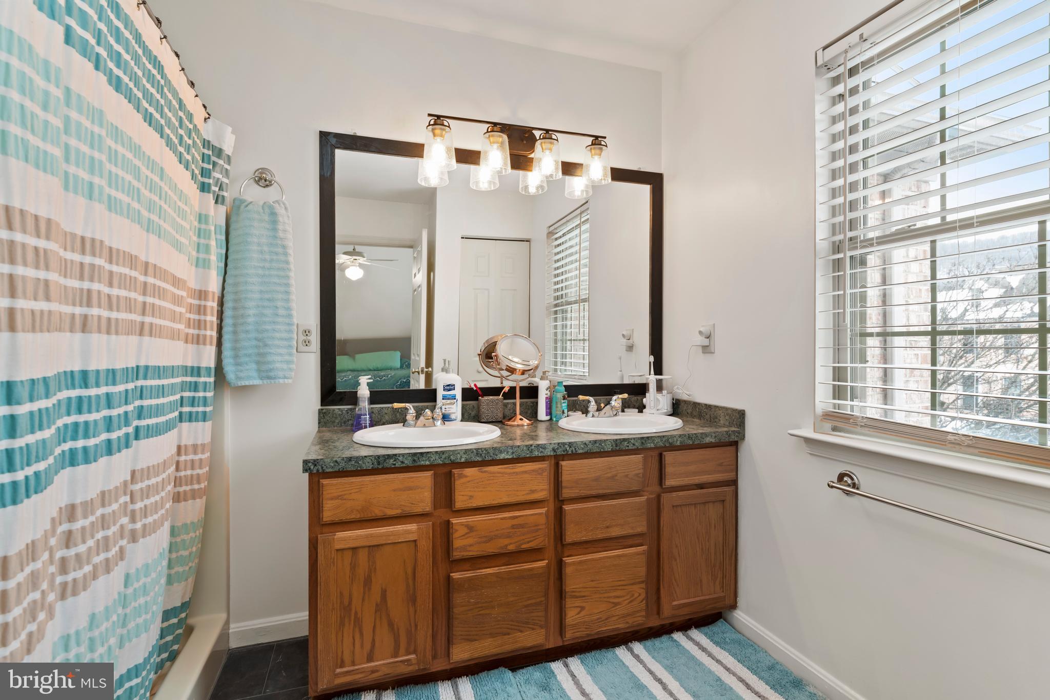 SADDLE RIDGE AT WAVERLY - Residential