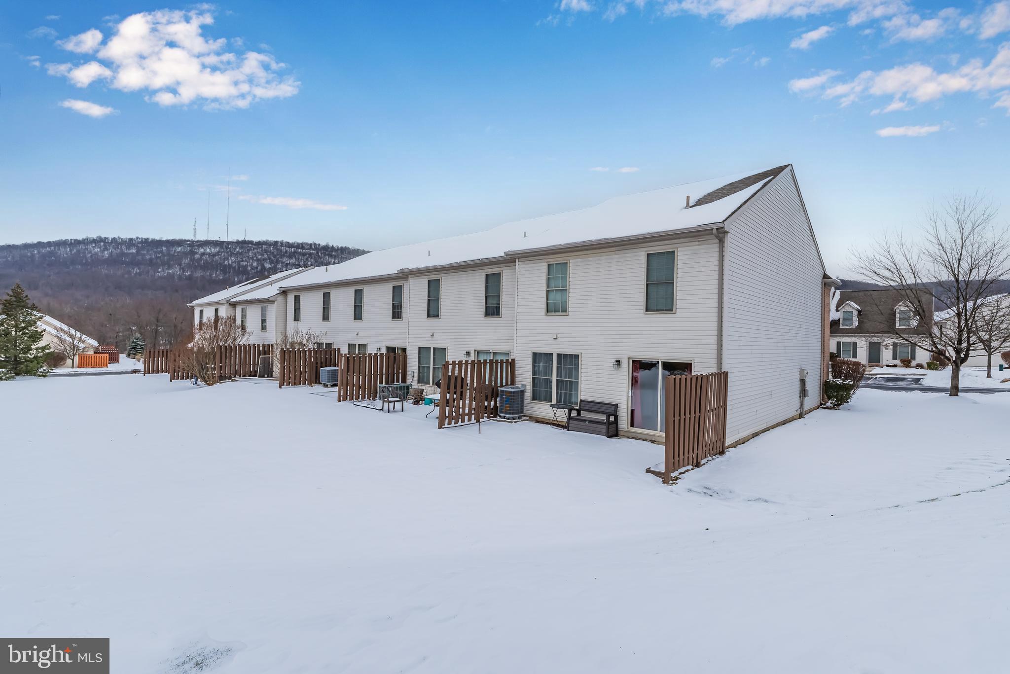 SADDLE RIDGE AT WAVERLY - Residential