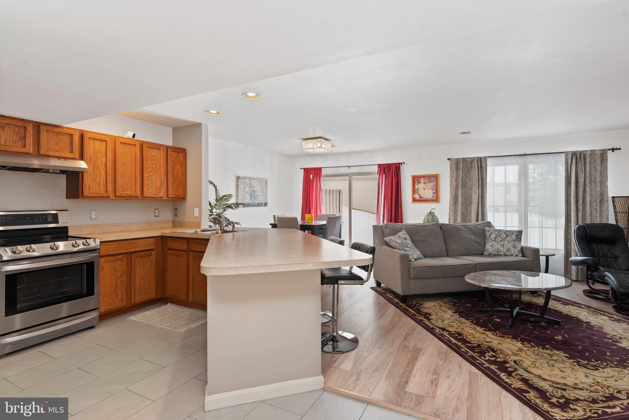 SADDLE RIDGE AT WAVERLY - Residential