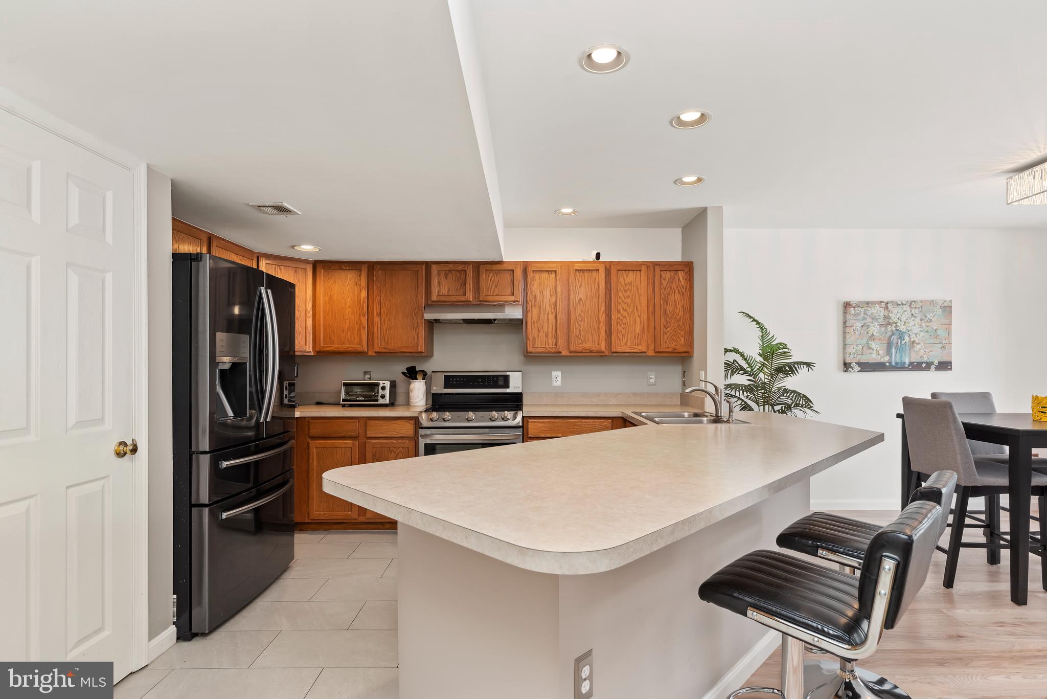 SADDLE RIDGE AT WAVERLY - Residential