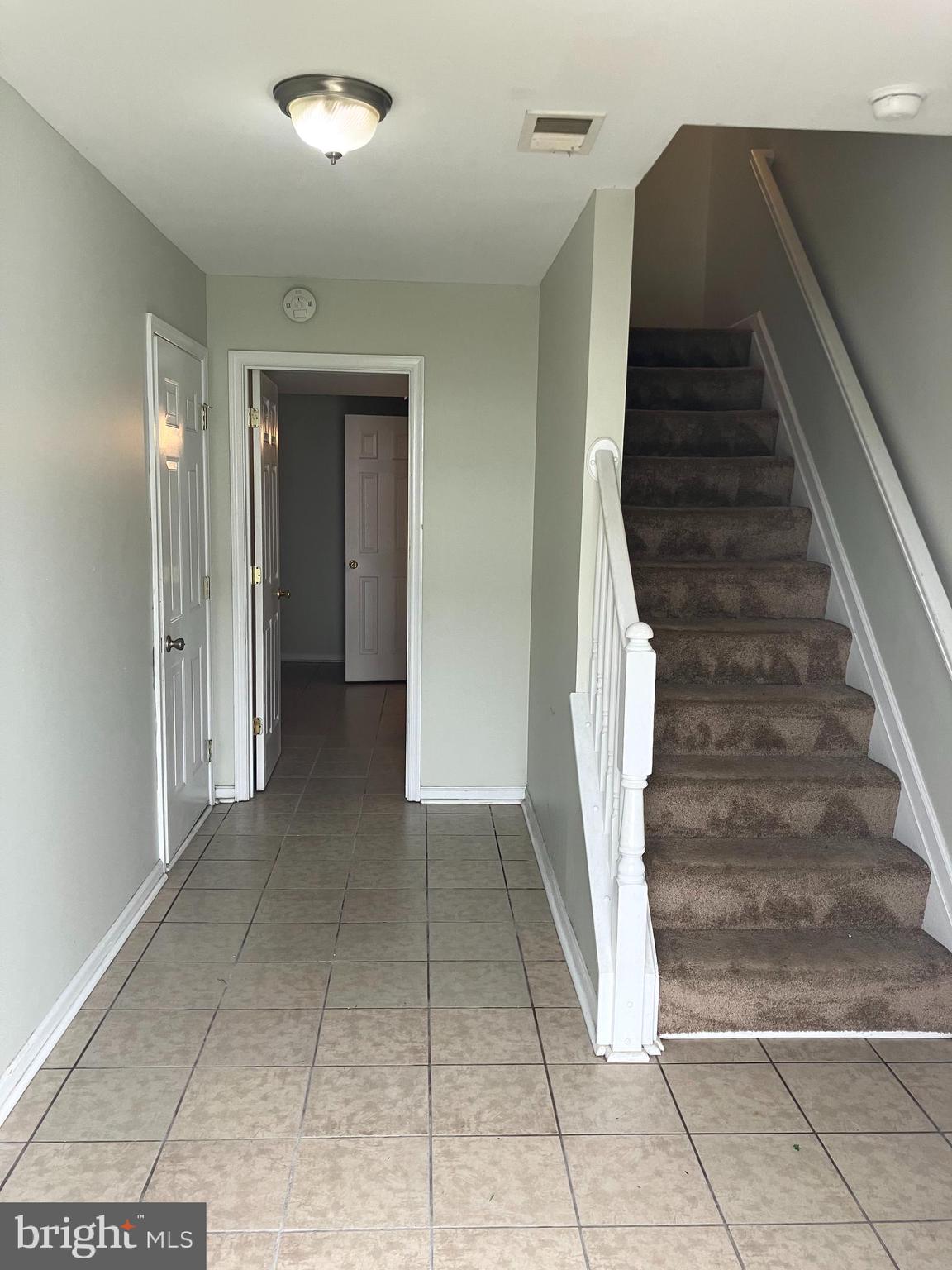 MILLS FARM - Residential