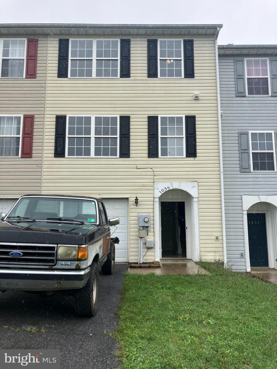 MILLS FARM - Residential