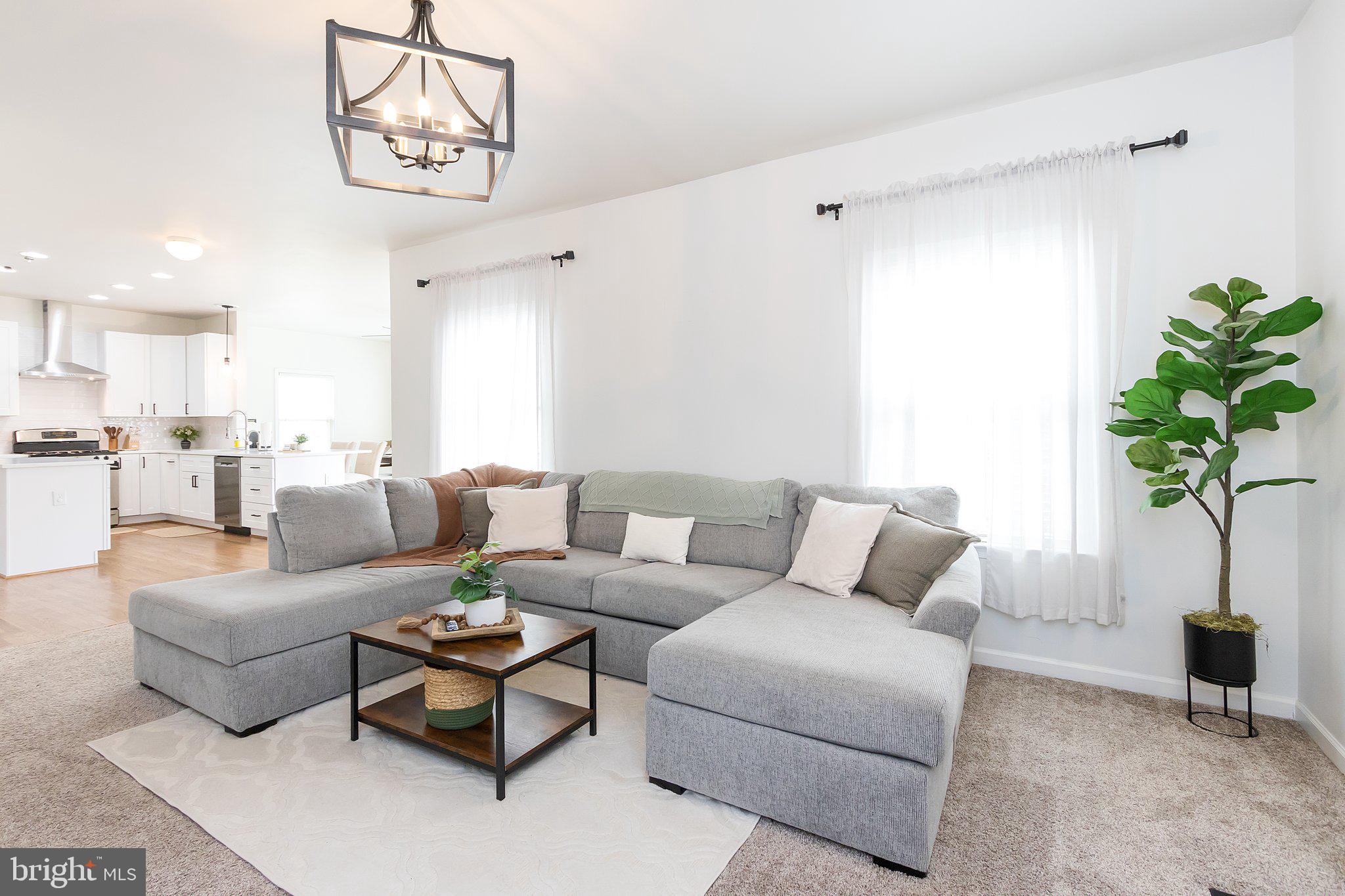 STONEBRIDGE - Residential