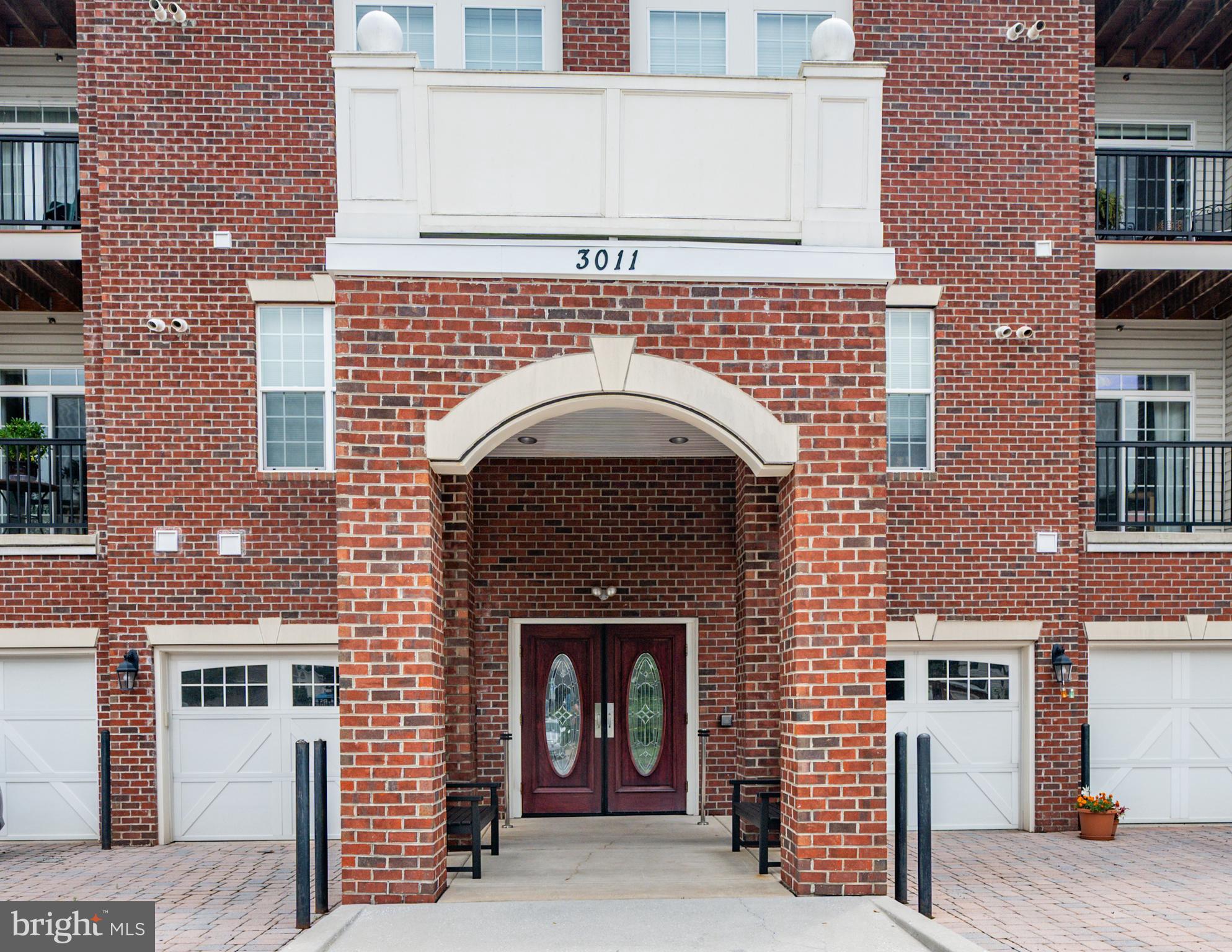 3011 DEXTER DRIVE 1106