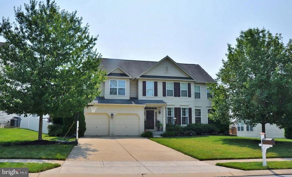 Photo of 17217 Russett Farm Drive, SHREWSBURY, PA 17361 (MLS # PAYK2091760)