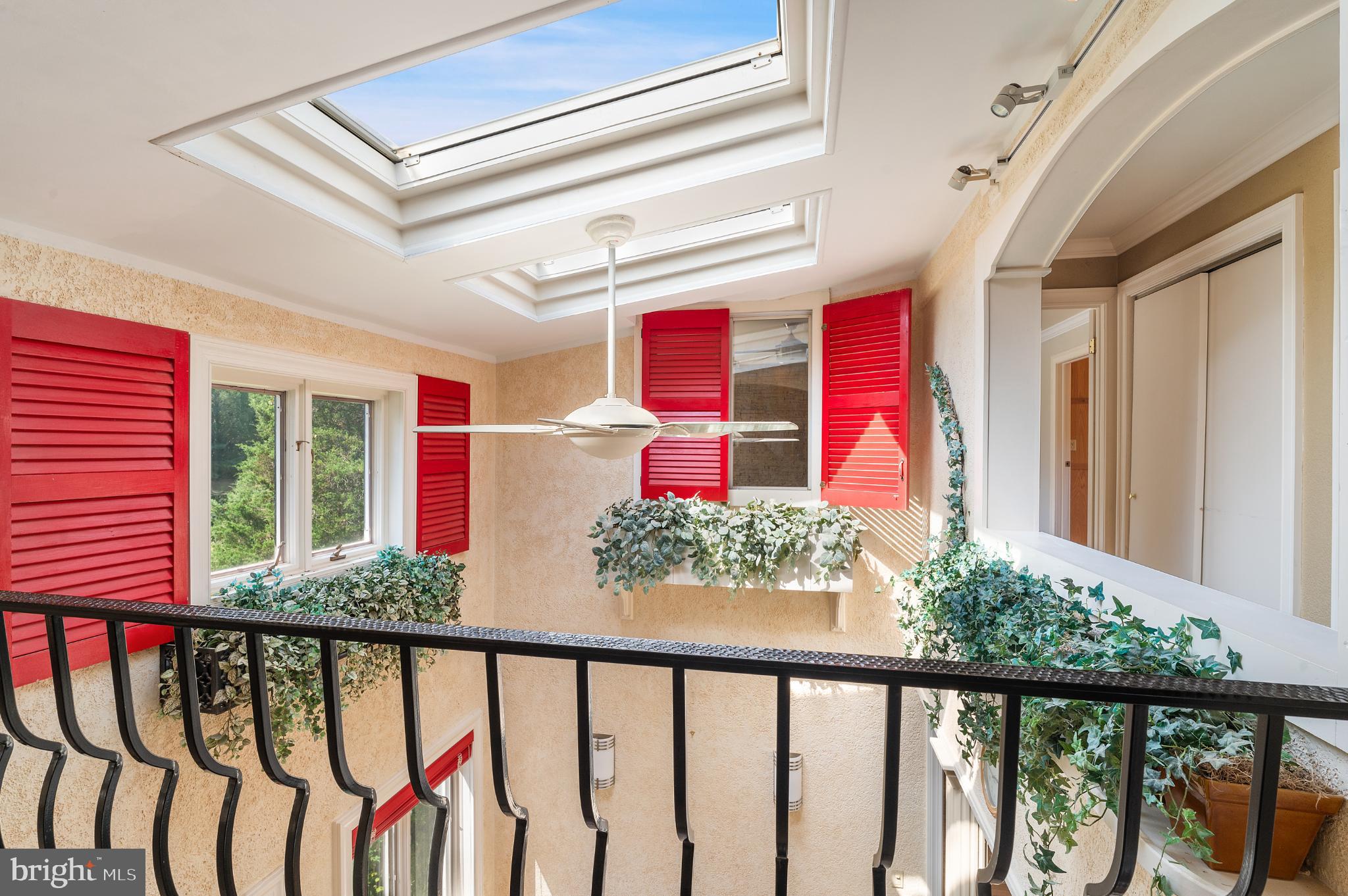 NORWOOD ESTATES - Residential Lease