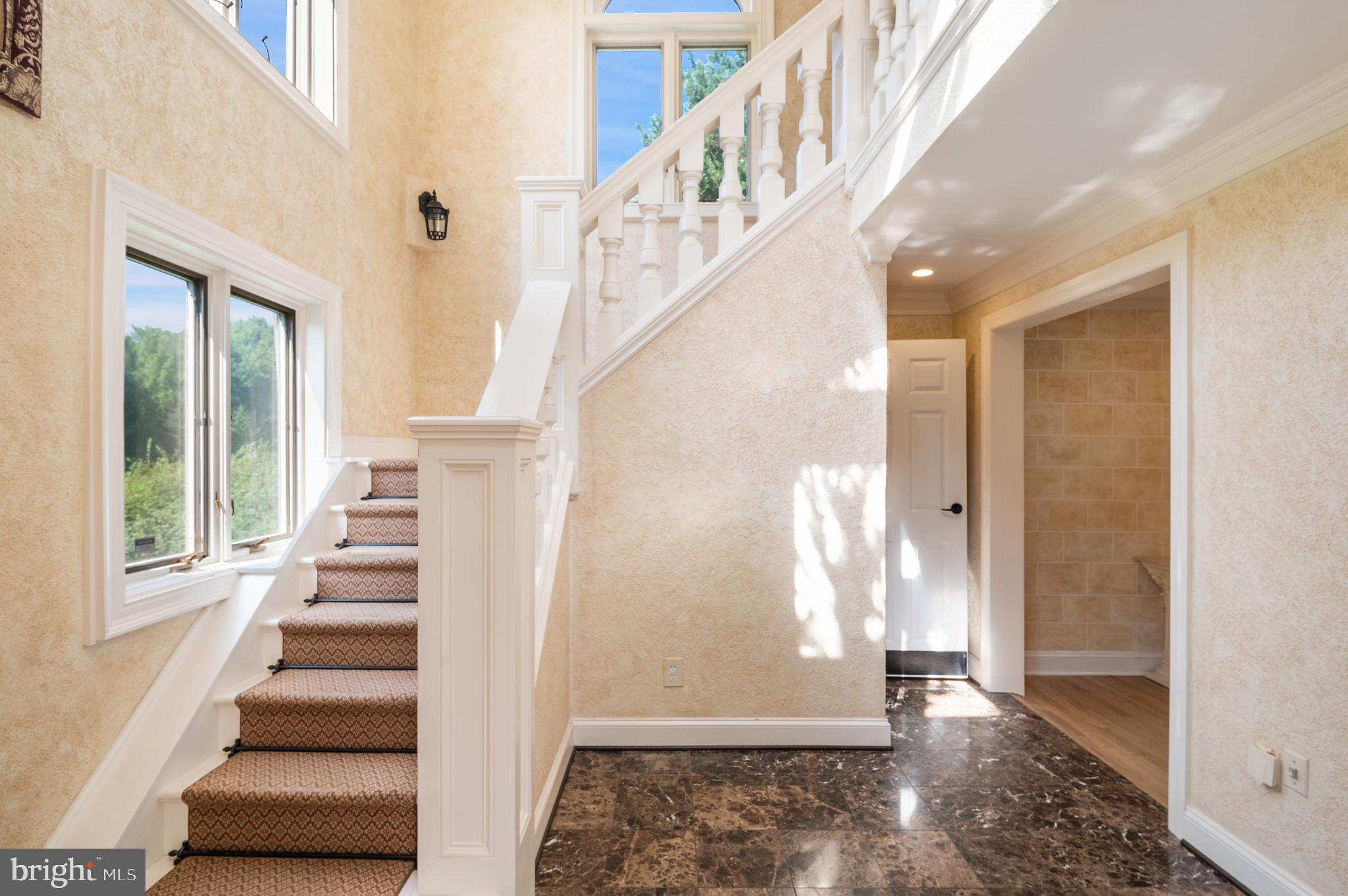 NORWOOD ESTATES - Residential Lease