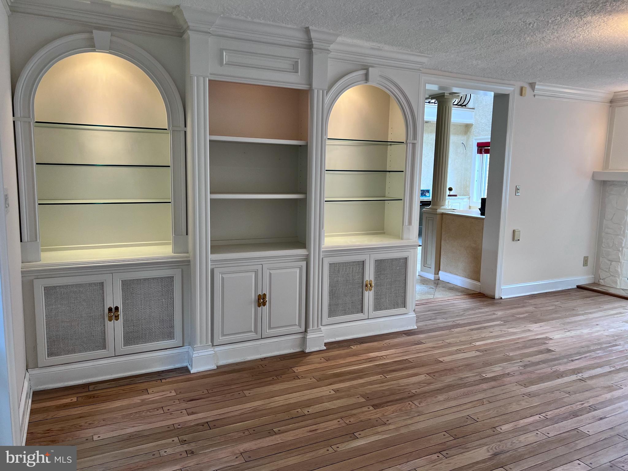 NORWOOD ESTATES - Residential Lease