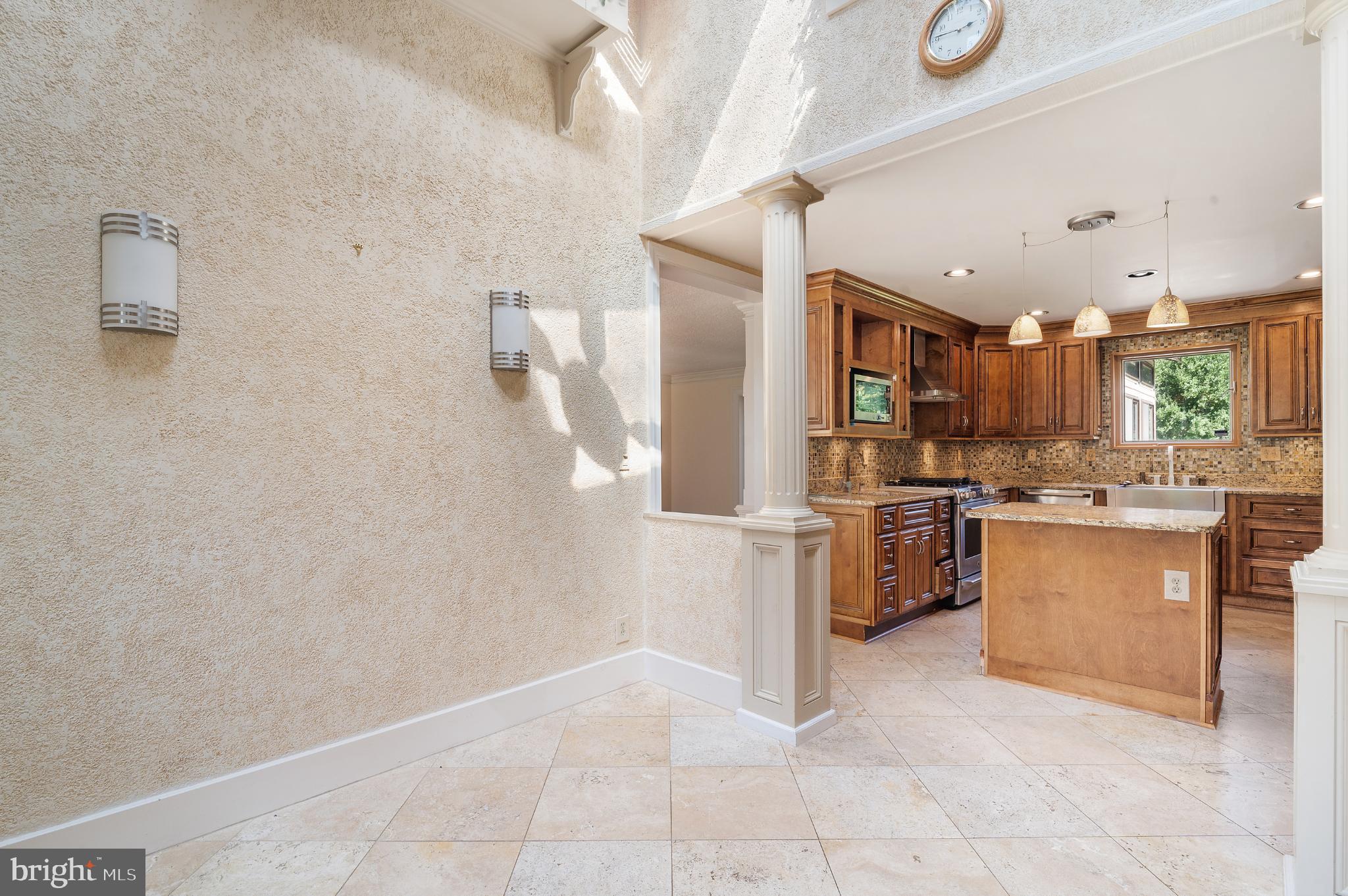 NORWOOD ESTATES - Residential Lease