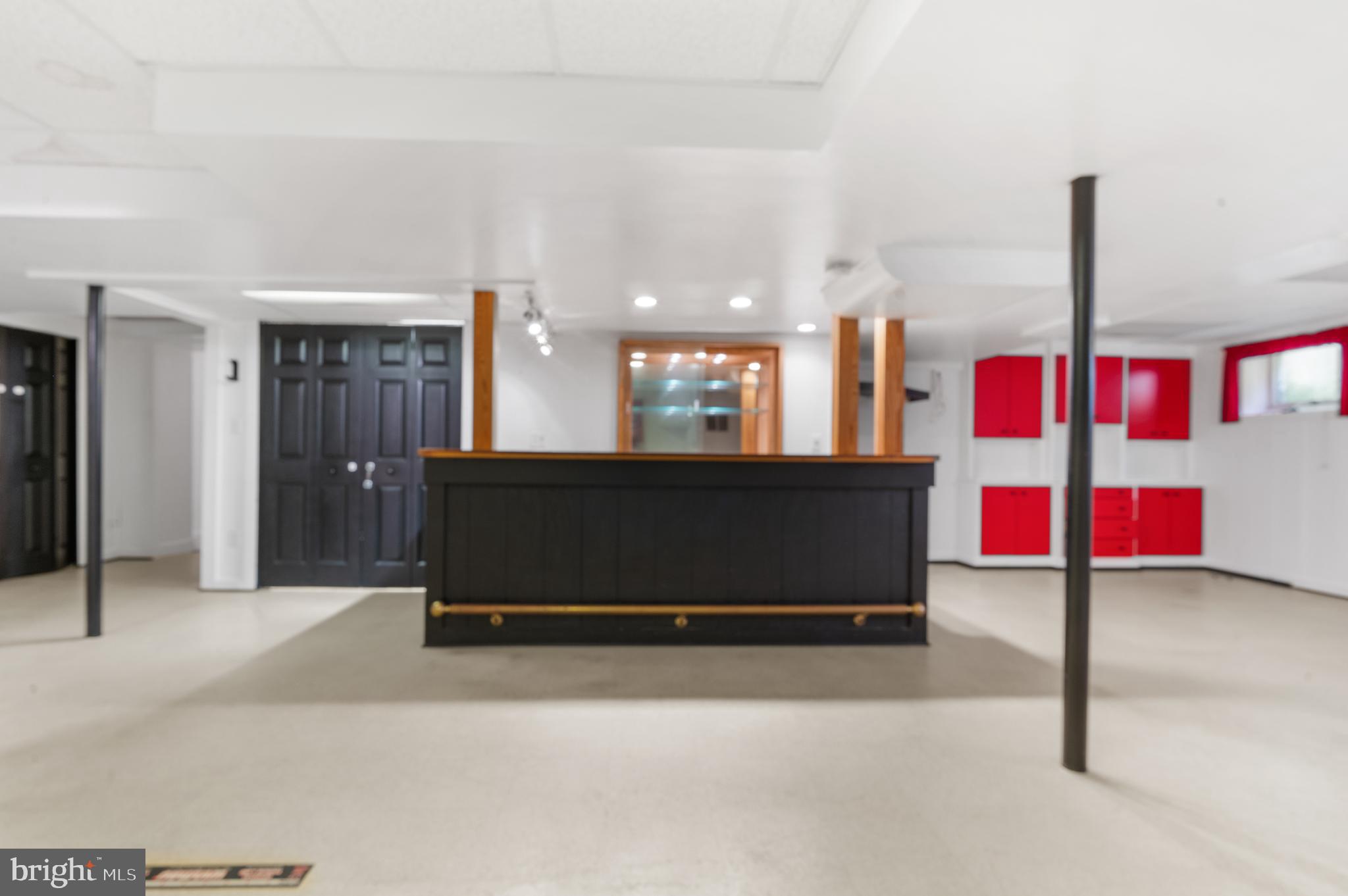 NORWOOD ESTATES - Residential Lease