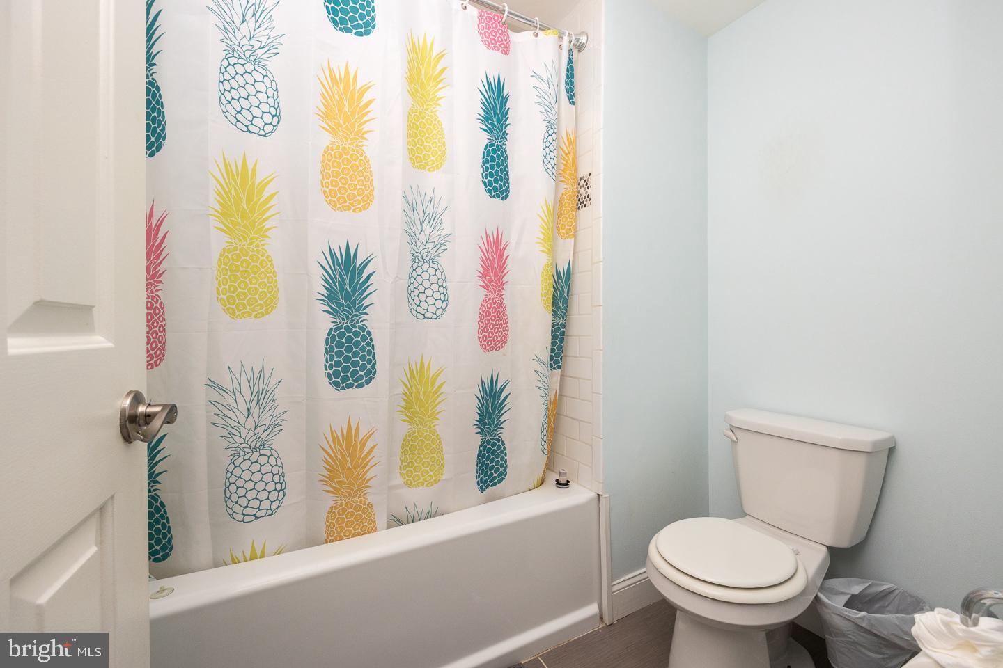 GOSHEN COMMONS - Residential