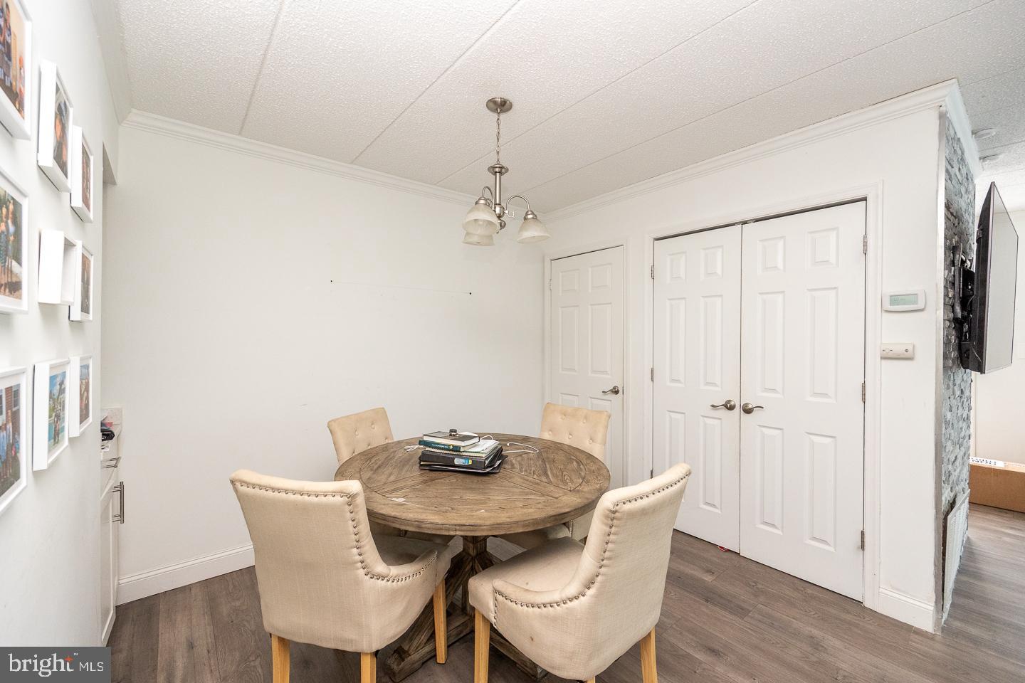 GOSHEN COMMONS - Residential