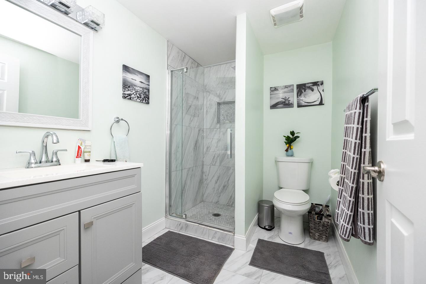 GOSHEN COMMONS - Residential