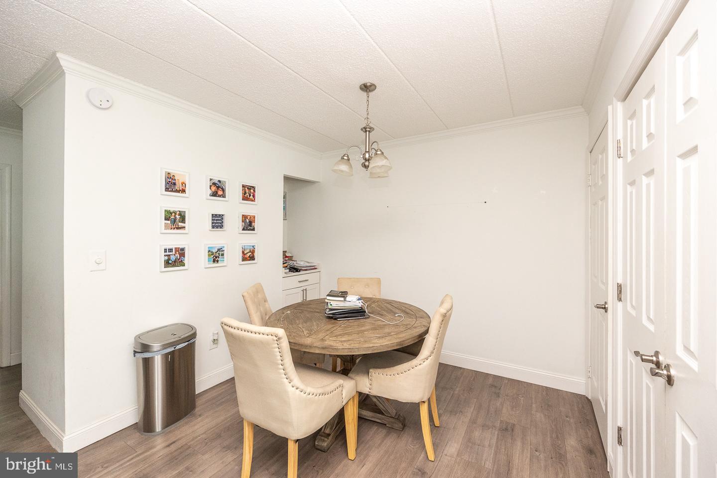 GOSHEN COMMONS - Residential