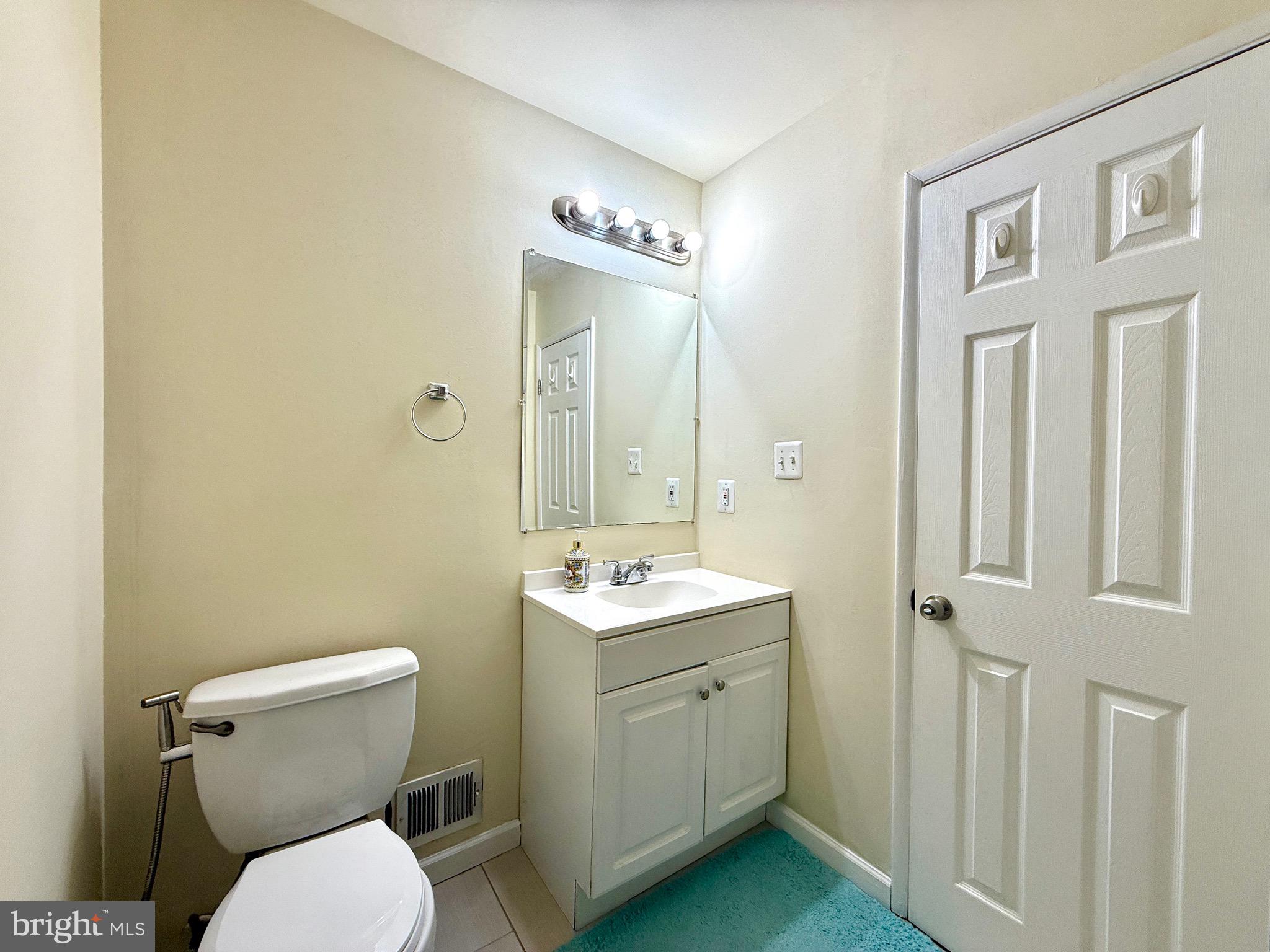 COVERSTONE SQUARE - Residential