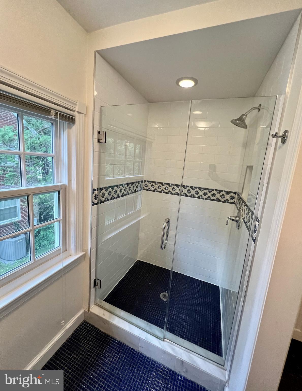 GLENWOOD - Residential Lease