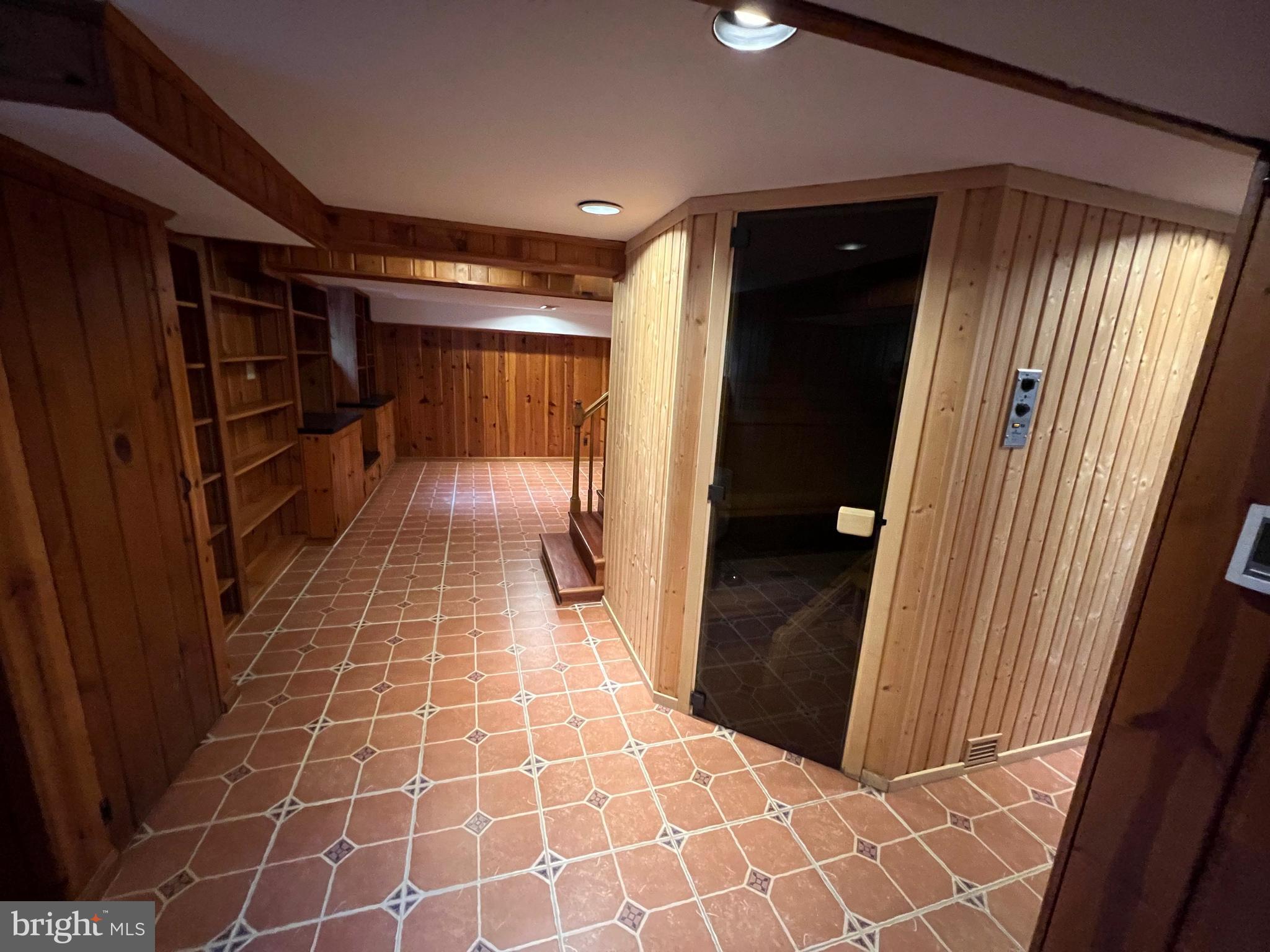 GLENWOOD - Residential Lease