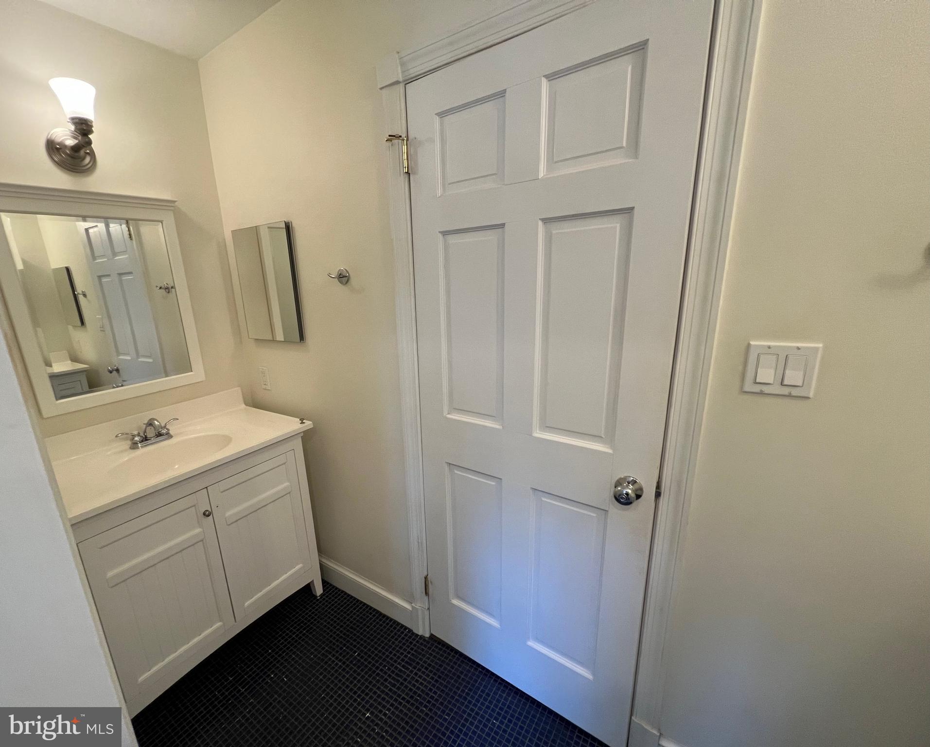 GLENWOOD - Residential Lease