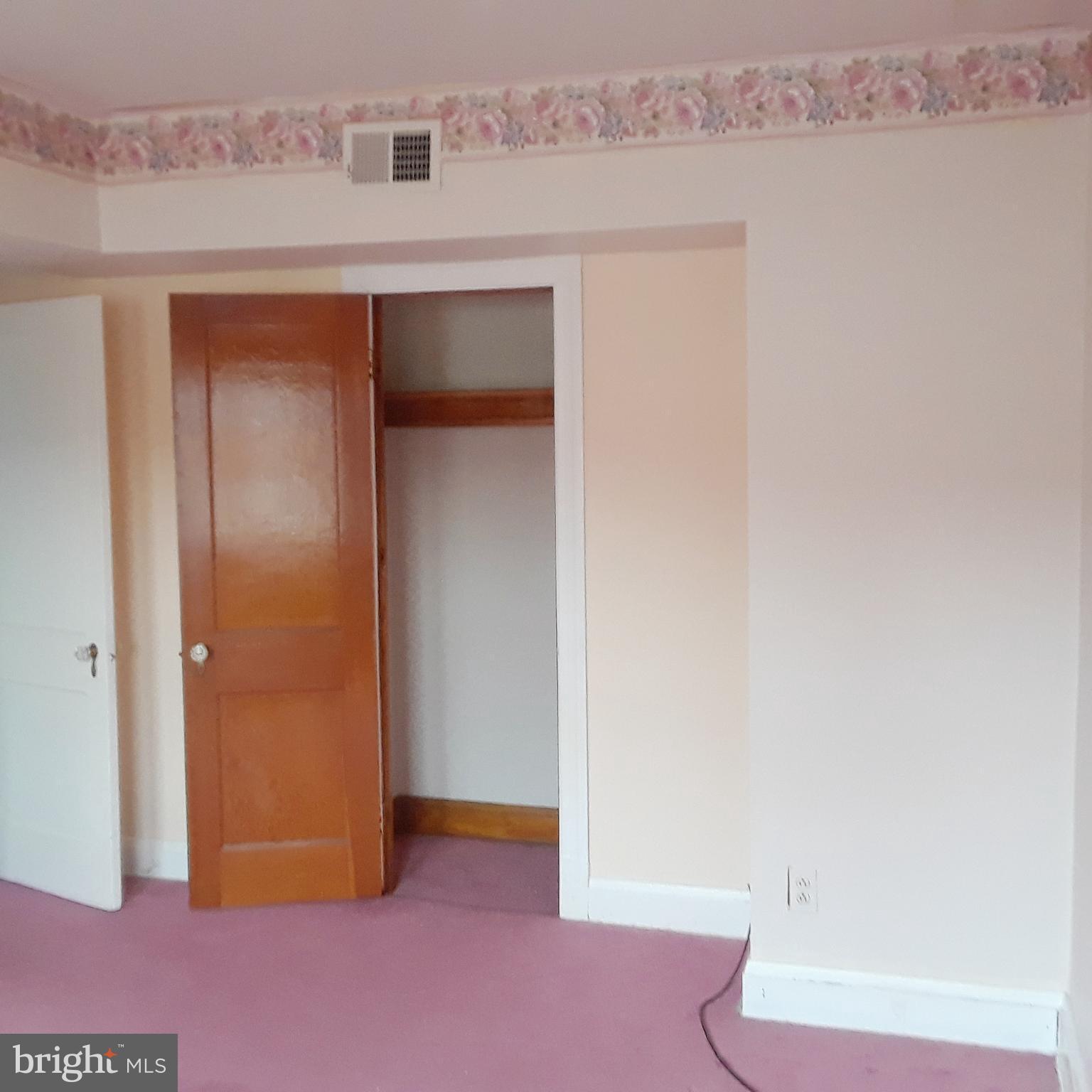 SAINT JOSEPHS - Residential