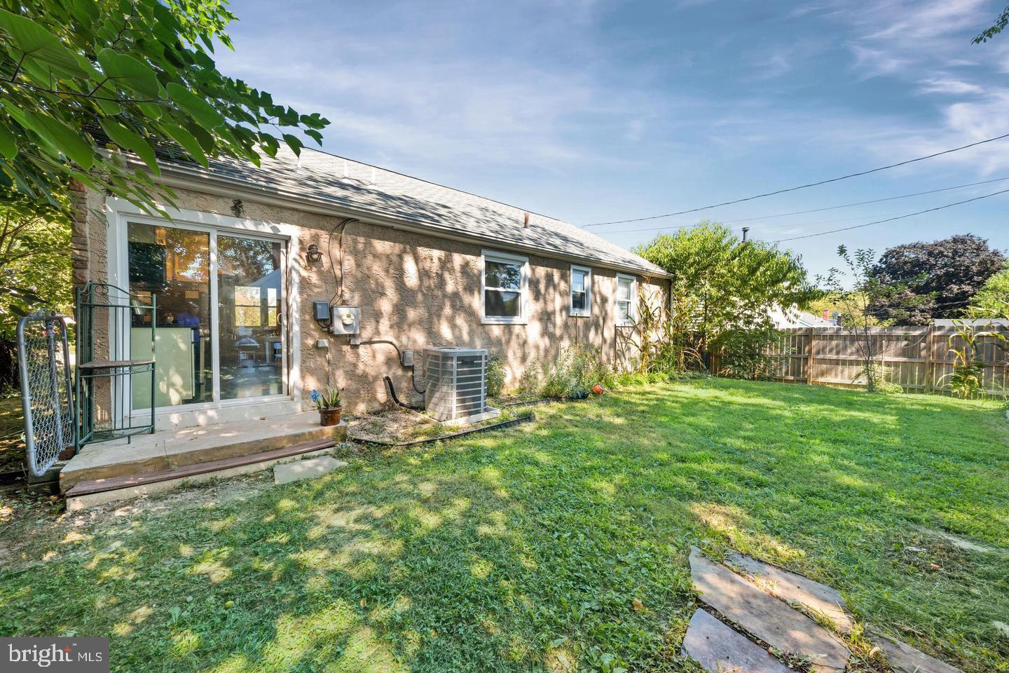 NEW CASTLE - Residential