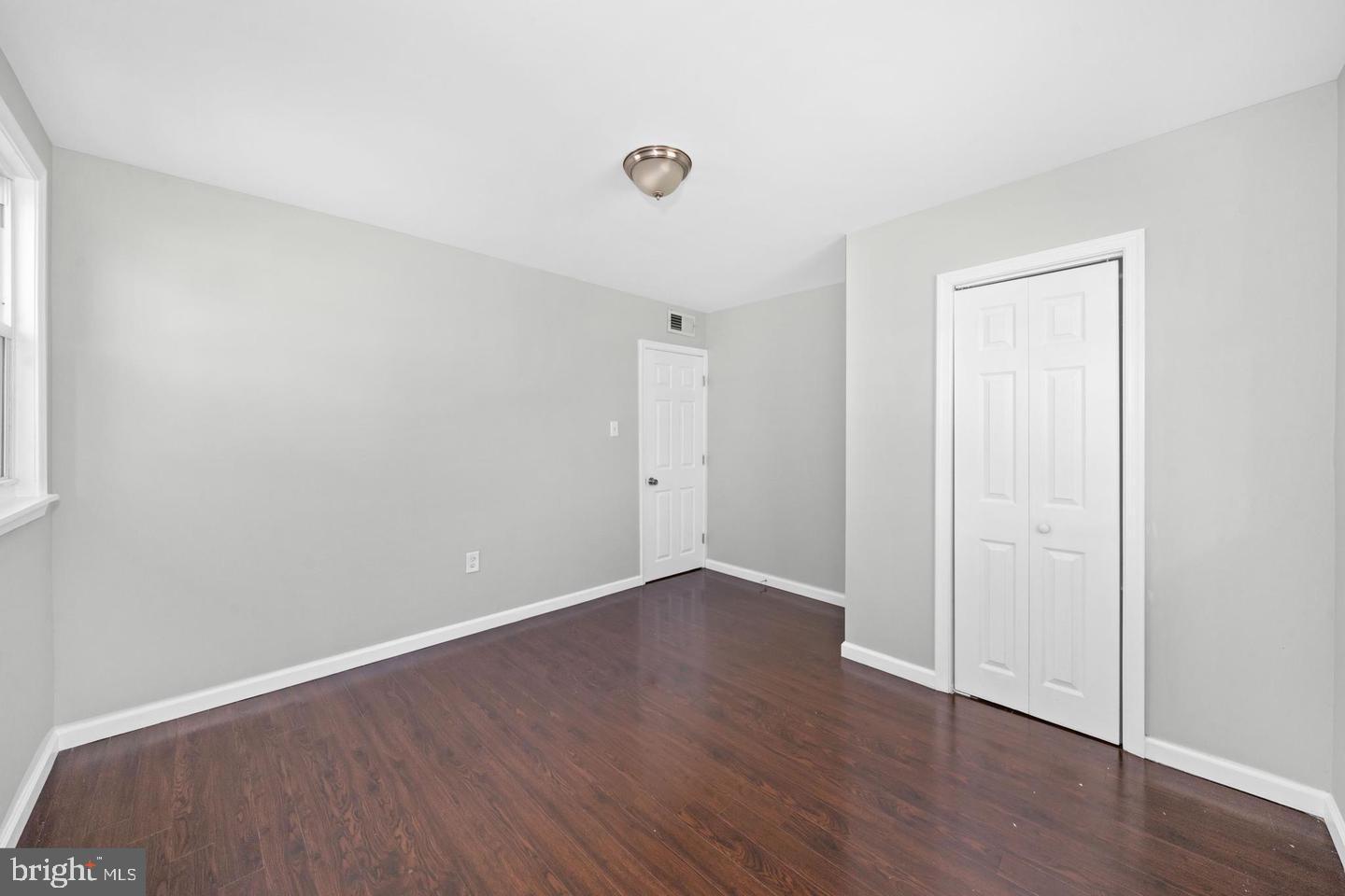 NEW CASTLE - Residential