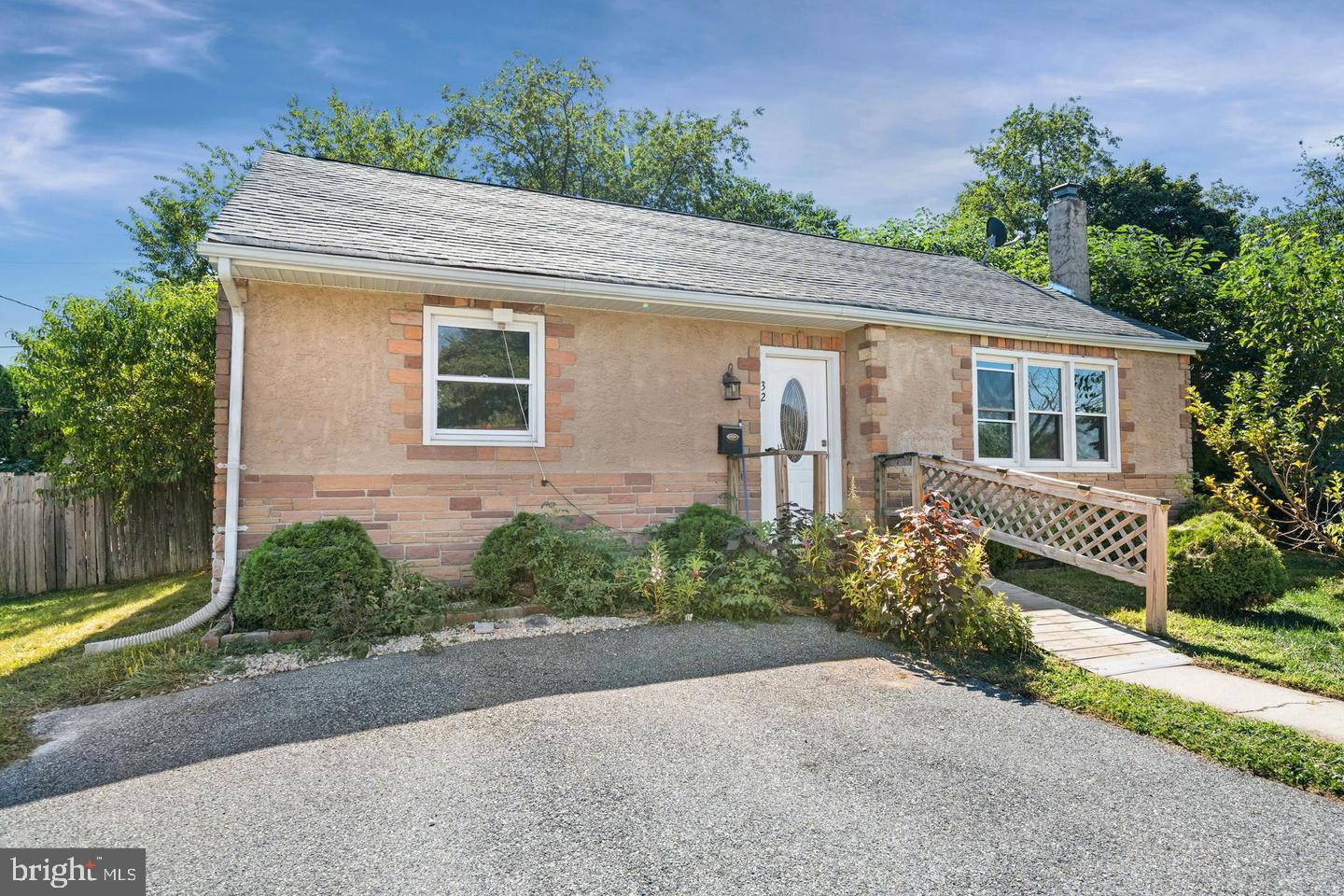 NEW CASTLE - Residential