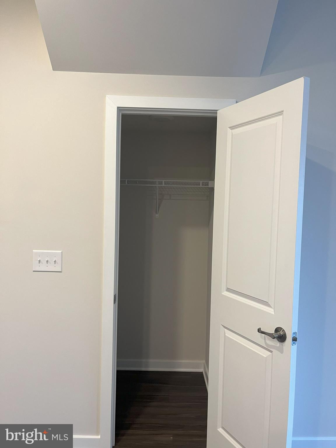 RIVER PIONTE - Residential Lease