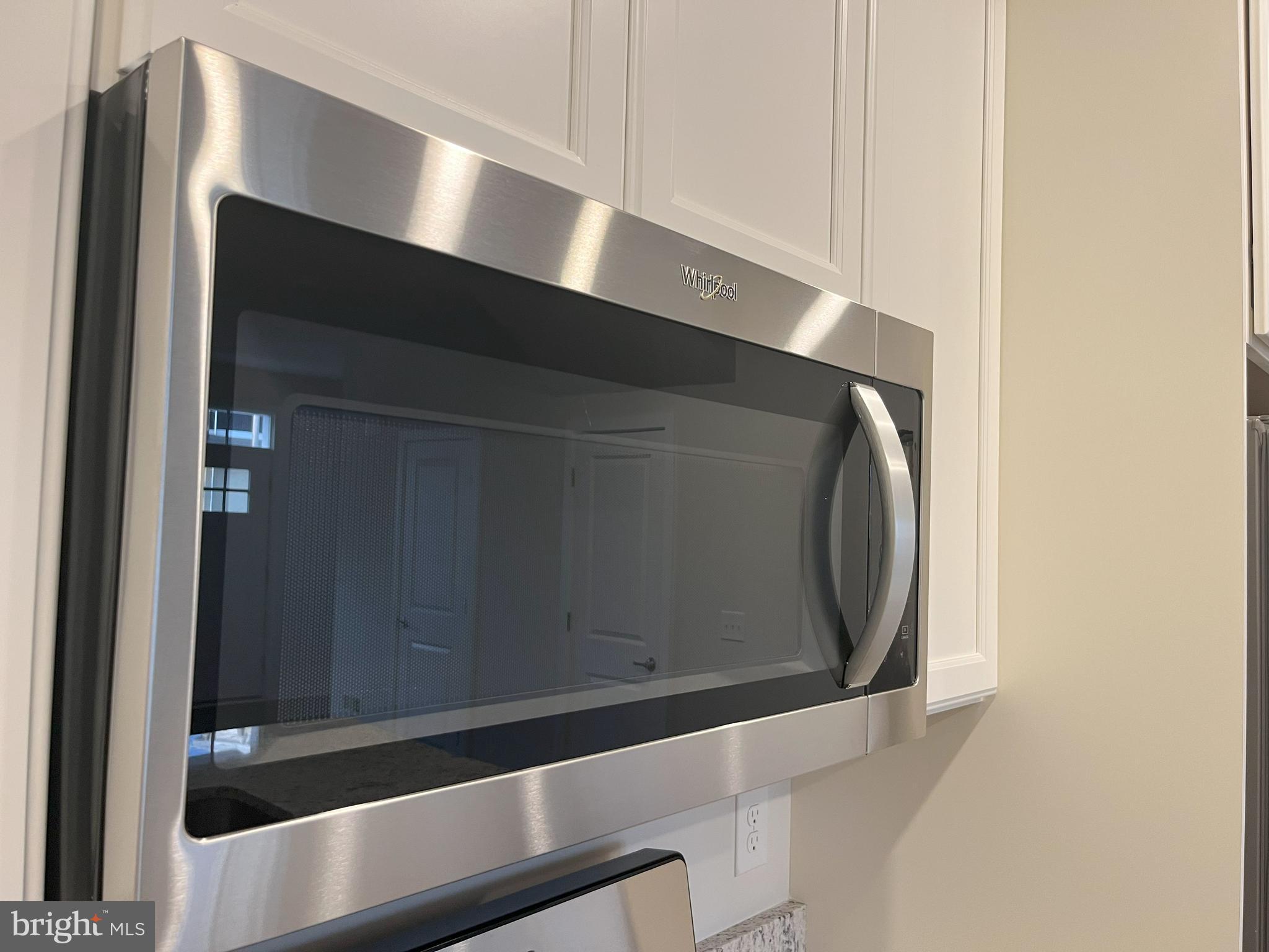 RIVER PIONTE - Residential Lease