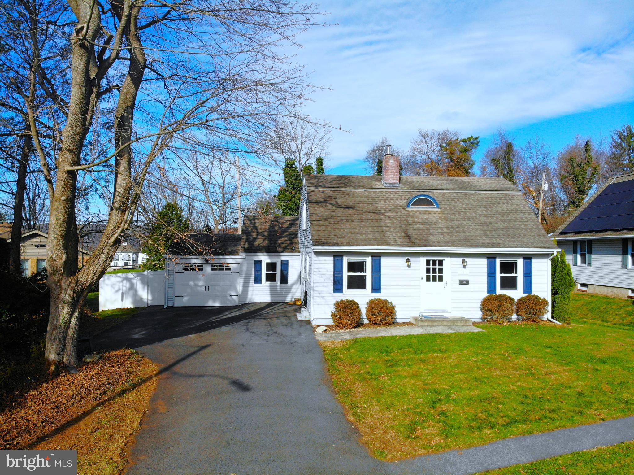 MOUNTAIN VIEW - Residential