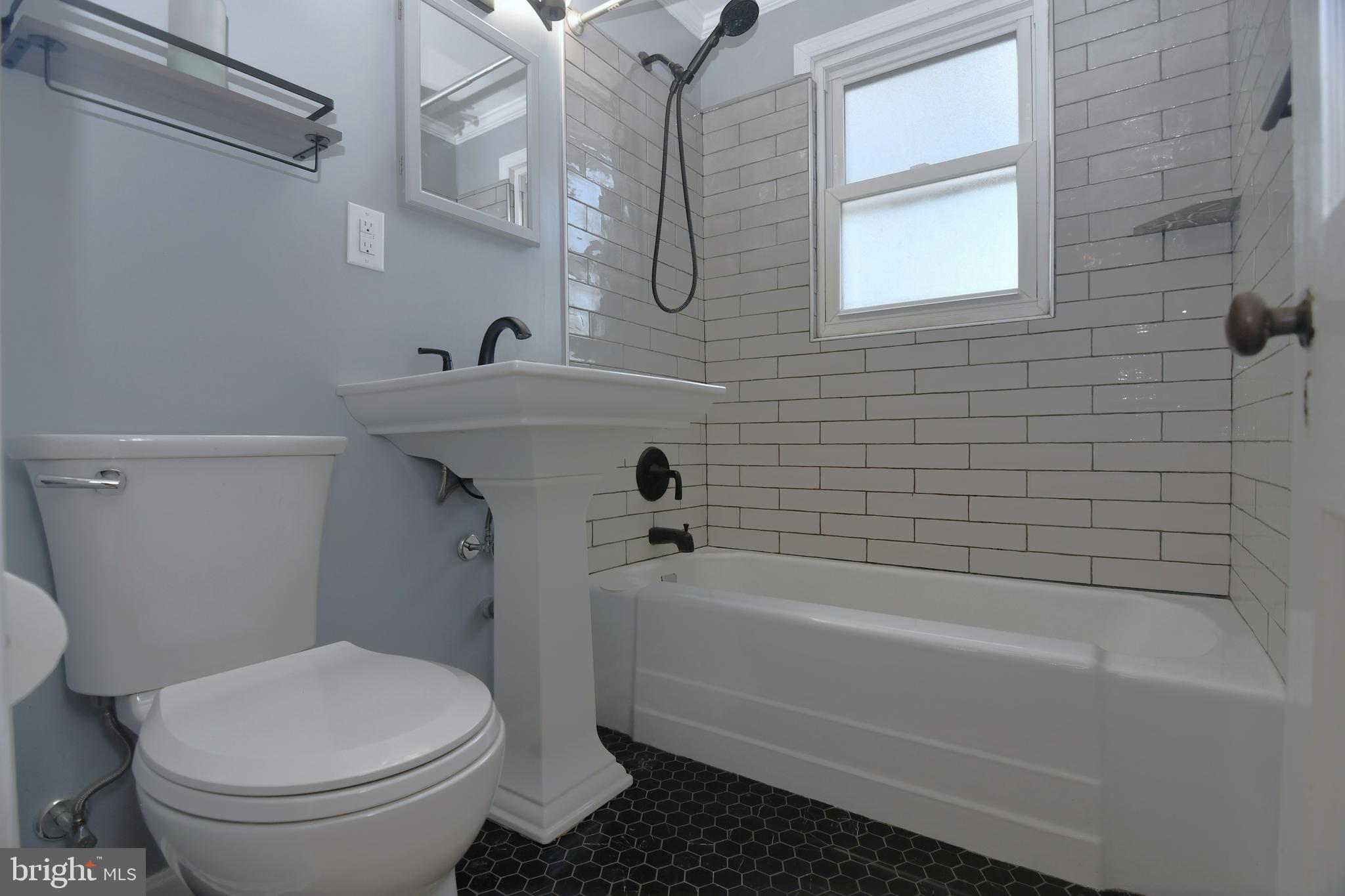 MOUNTAIN VIEW - Residential